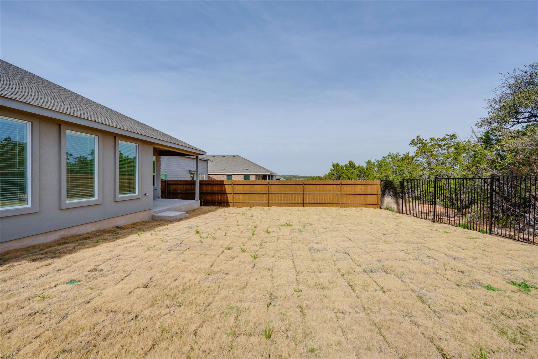 324 Rock Springs Dr, Marble Falls, TX 78654