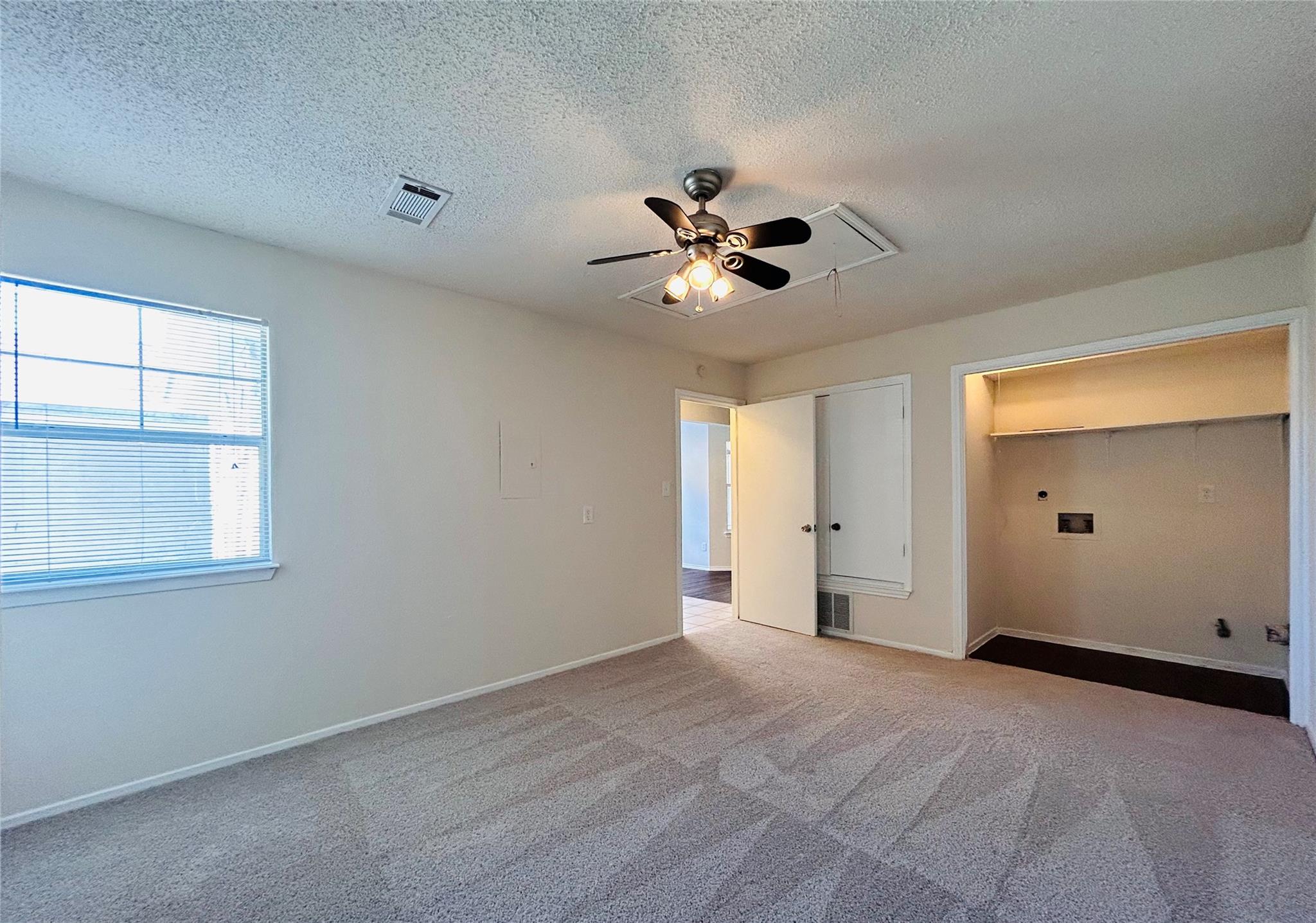 5940 KEVIN KELLY Pl, Austin, TX 78727