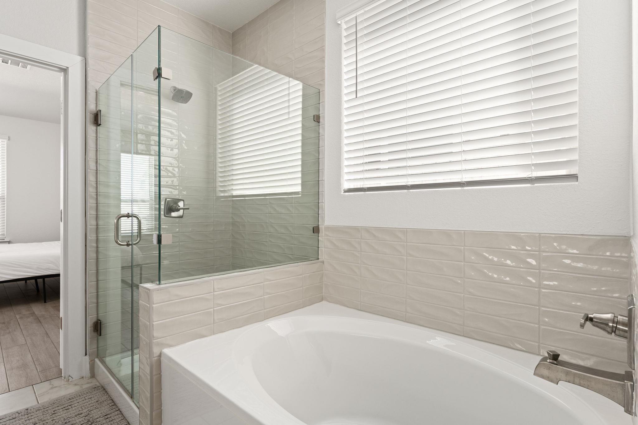 8610 McKamy Dr, Austin, TX 78744