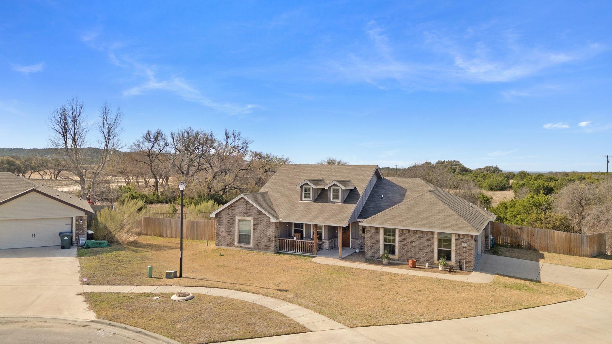 2405 Settlement Rd, Copperas Cove, TX 76522