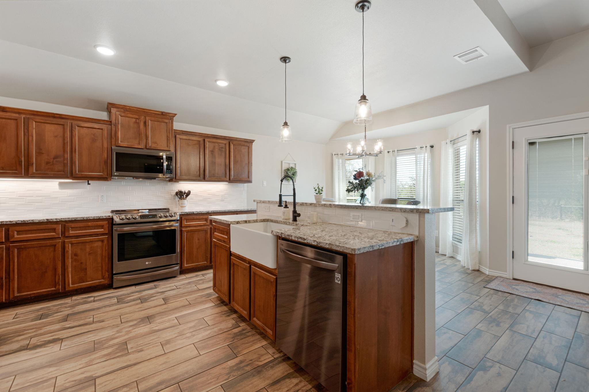 2405 Settlement Rd, Copperas Cove, TX 76522