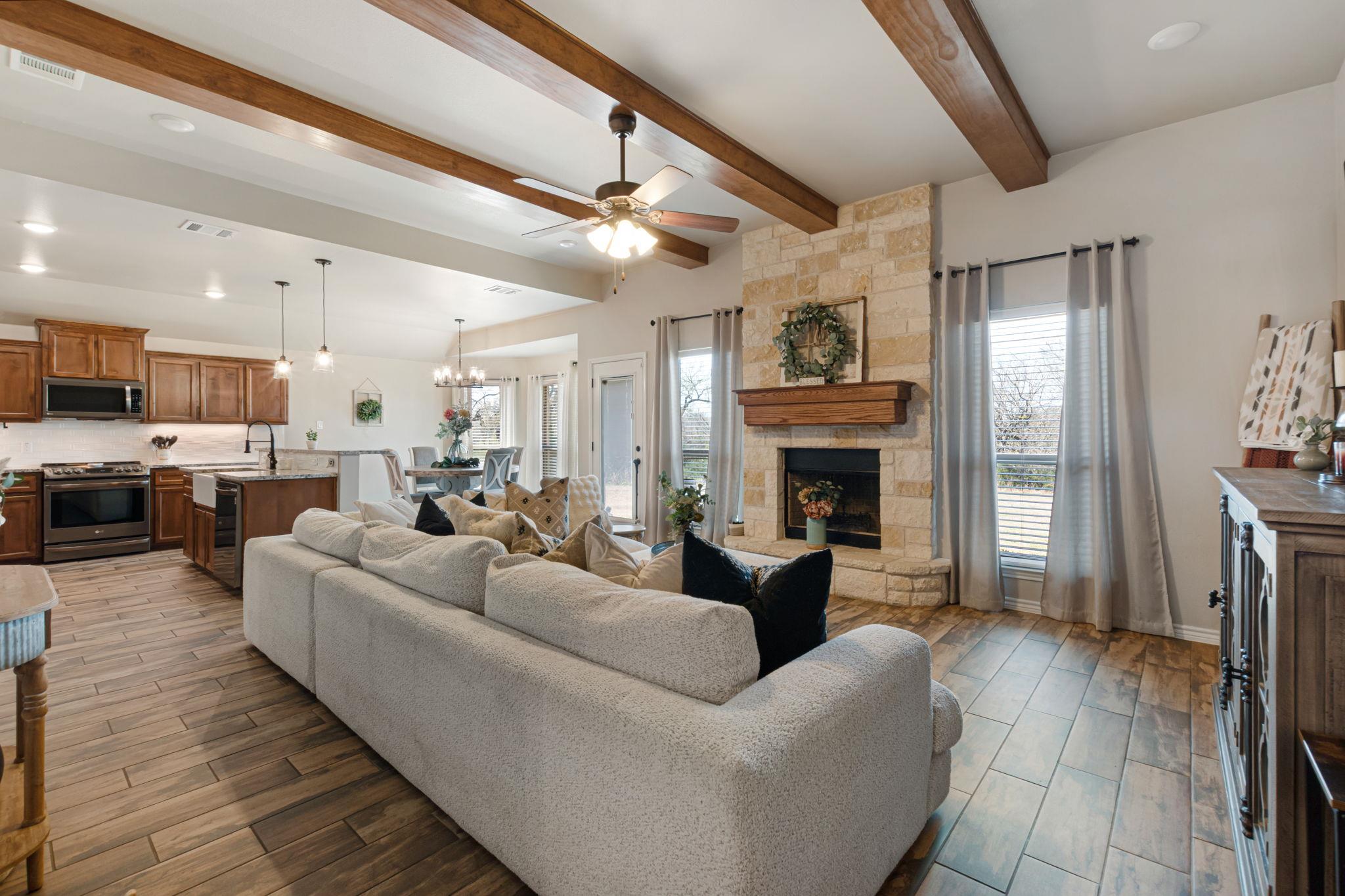 2405 Settlement Rd, Copperas Cove, TX 76522