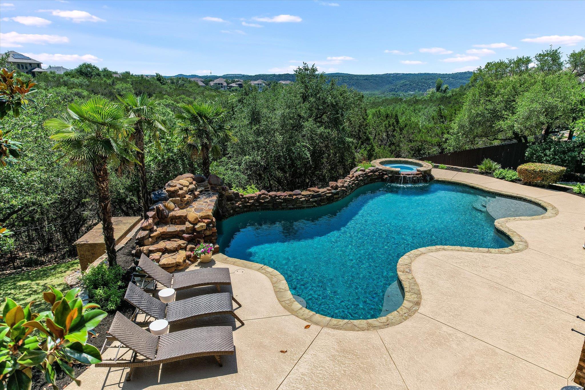 1016 Santaluz Path, Austin, TX 78732