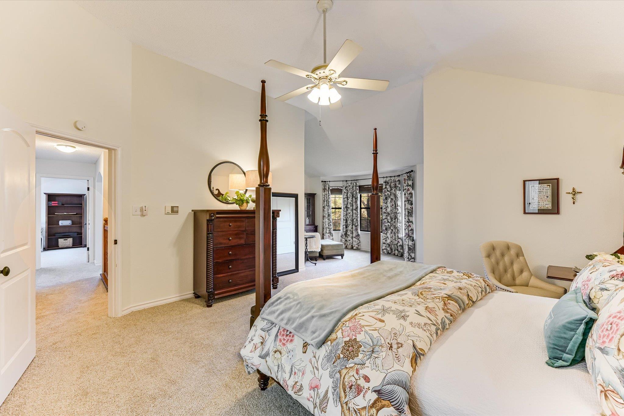 8105 Long Canyon Dr, Austin, TX 78730