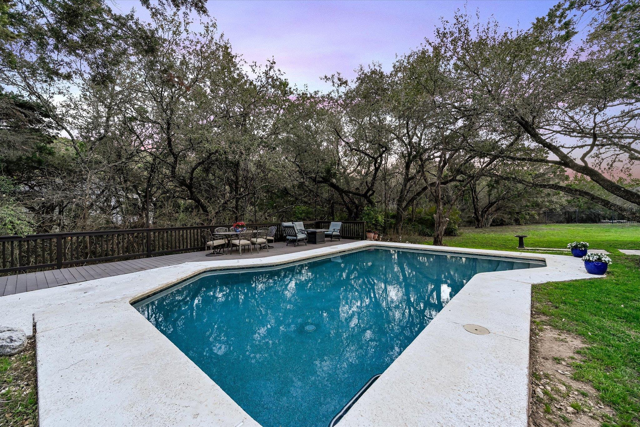 8105 Long Canyon Dr, Austin, TX 78730