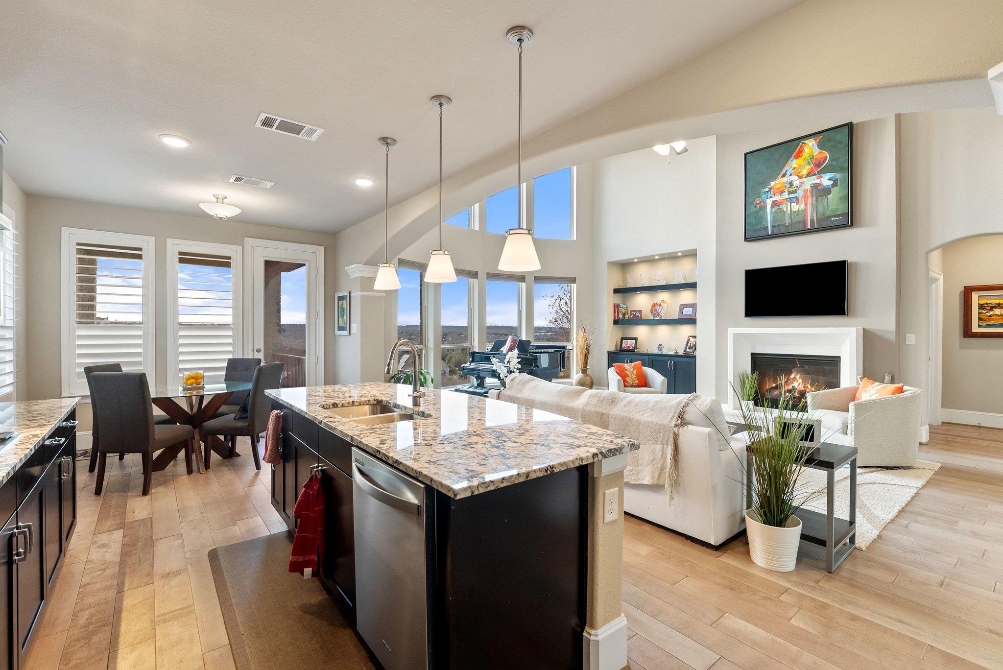 17705 Flowing Brook Dr, Austin, TX 78738