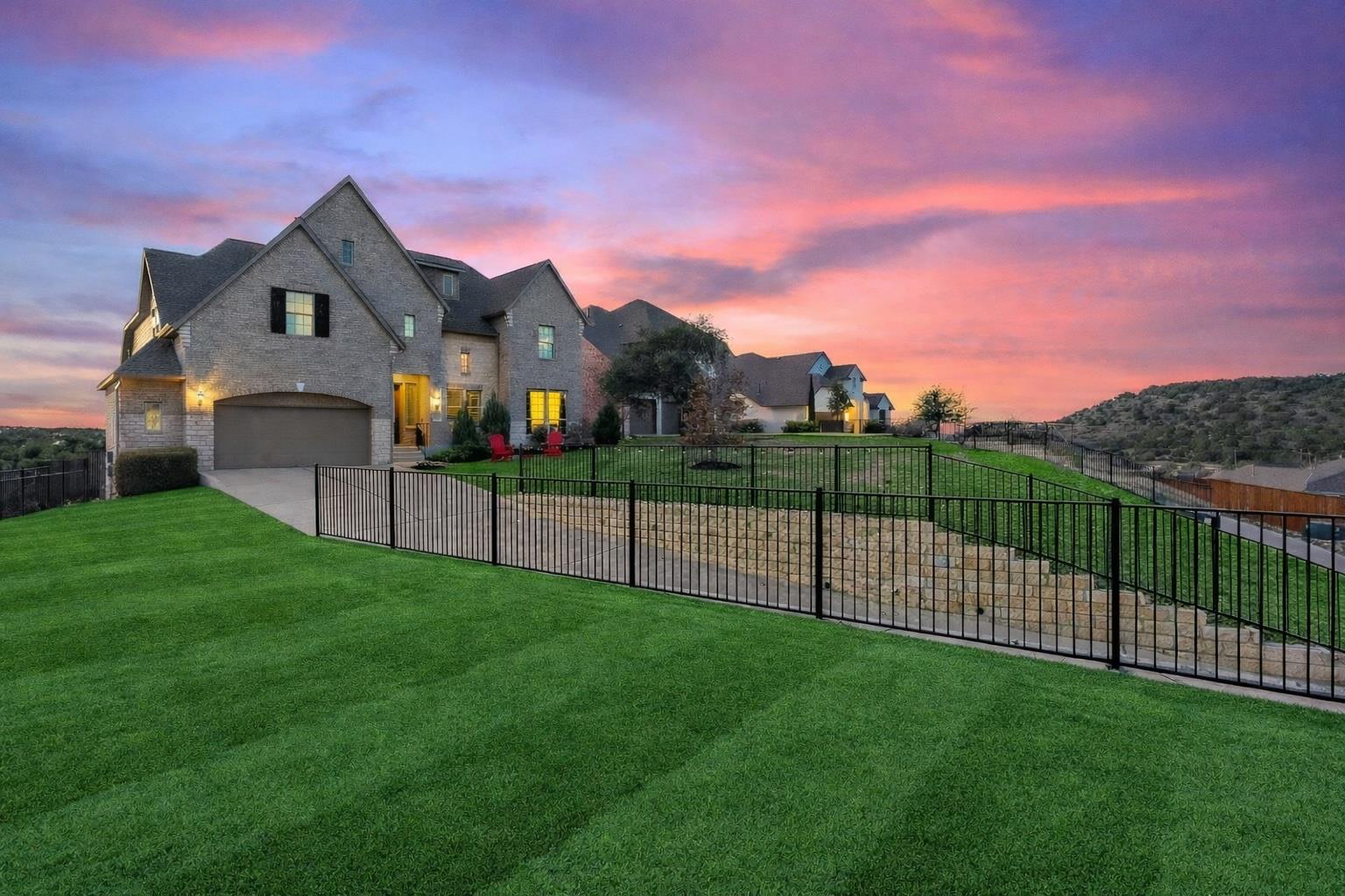 17705 Flowing Brook Dr, Austin, TX 78738