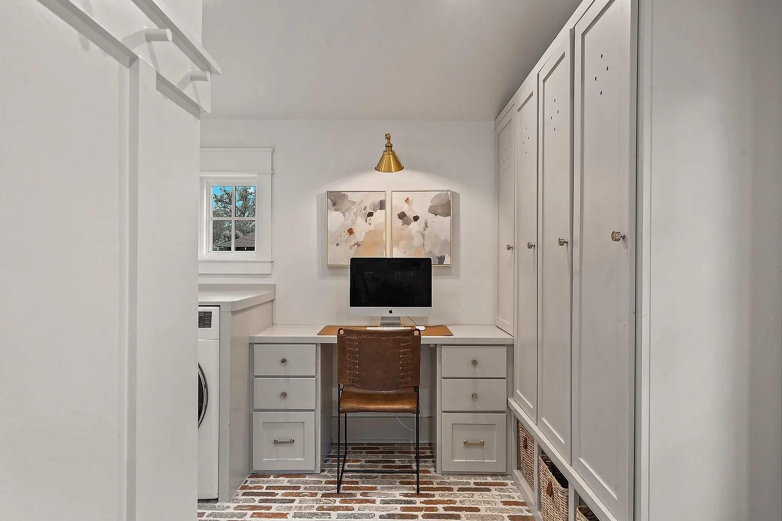 416 Avenue E, Marble Falls, TX 78654