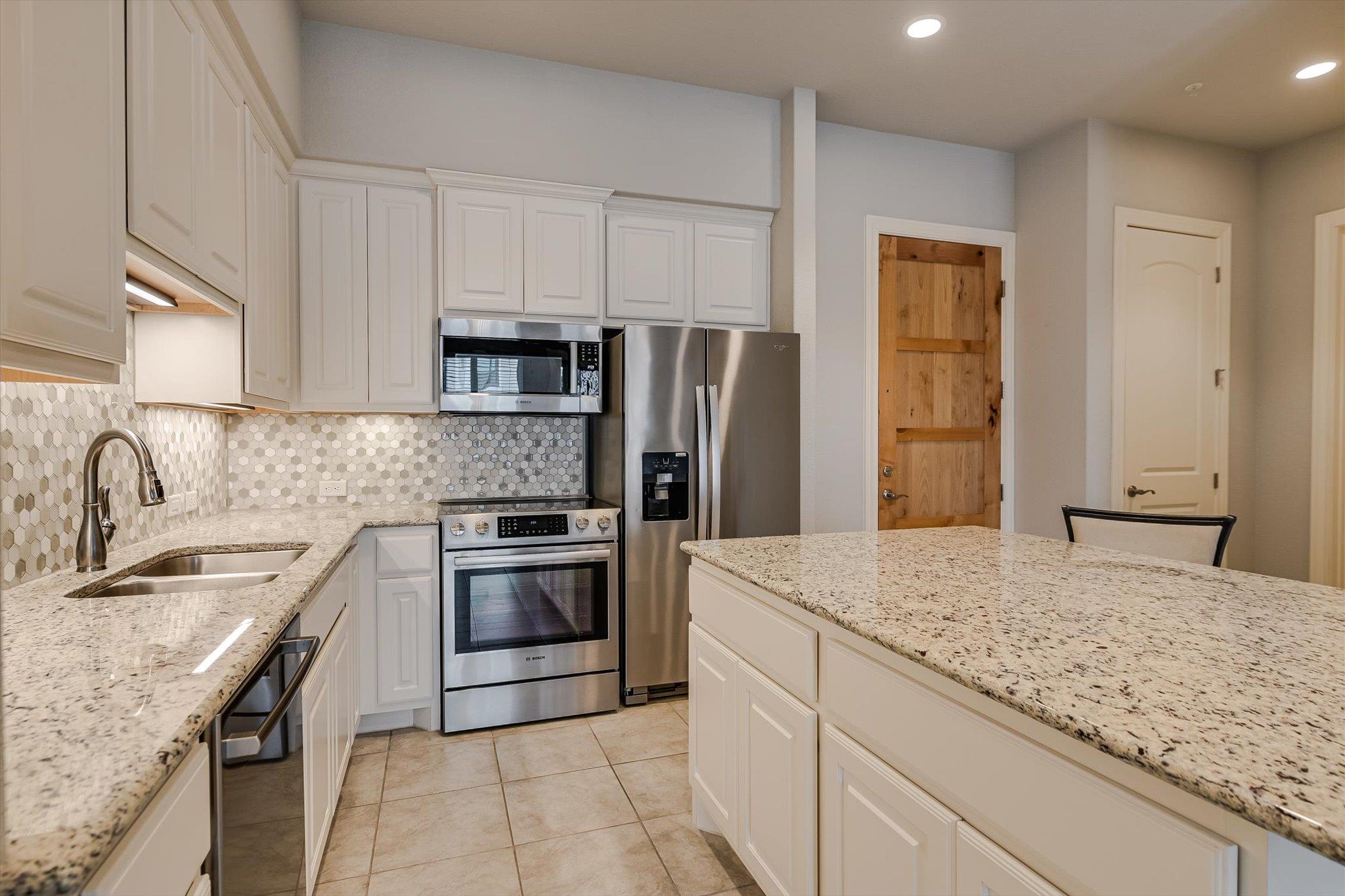 104 Bella Toscana Ave # 2106, Lakeway, TX 78734