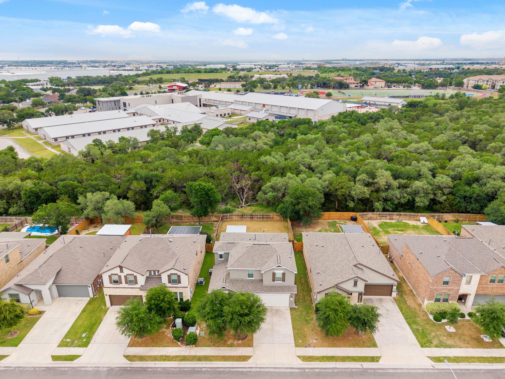 135 Mary Max Cir, San Marcos, TX 78666