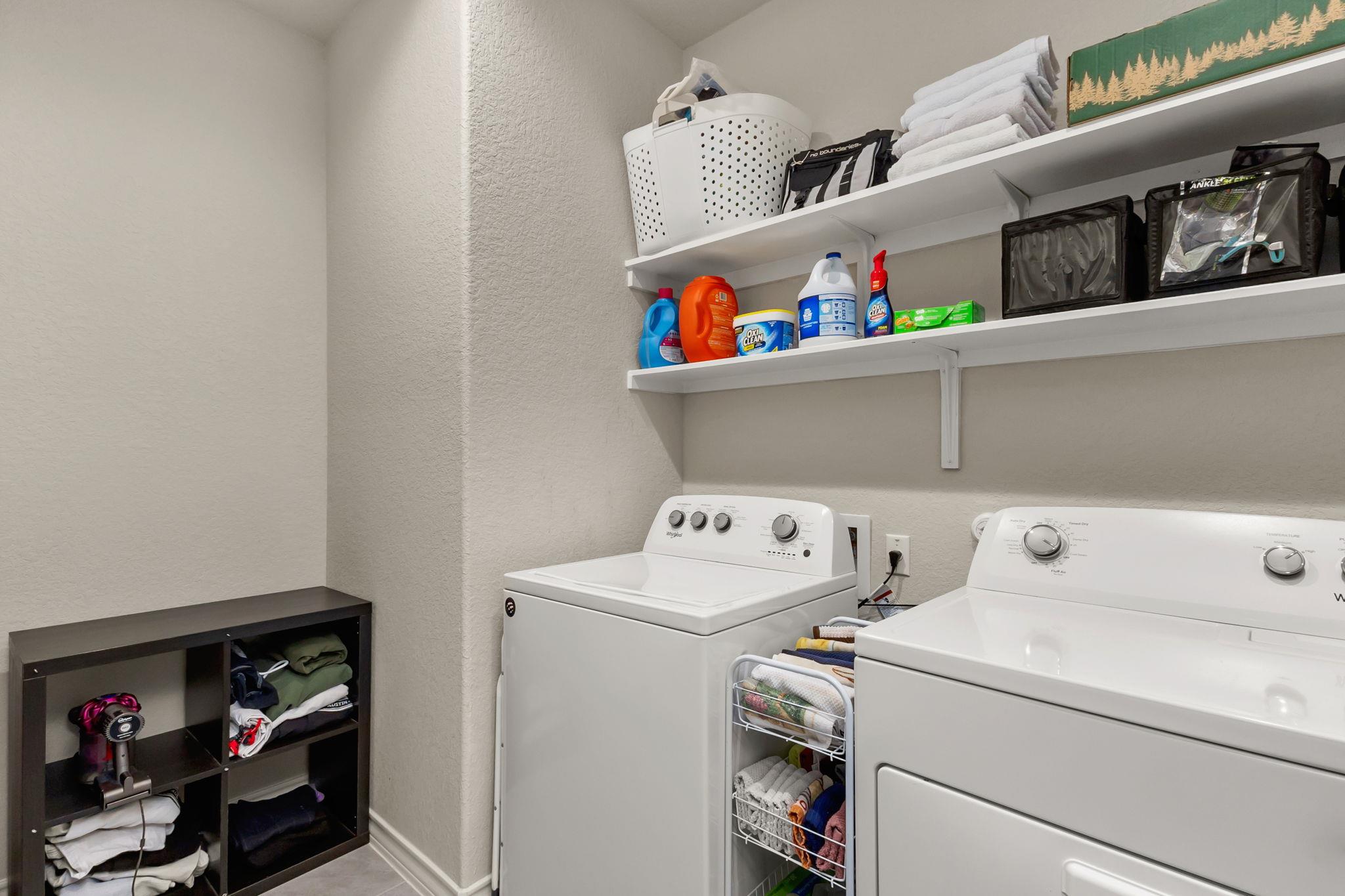 135 Mary Max Cir, San Marcos, TX 78666