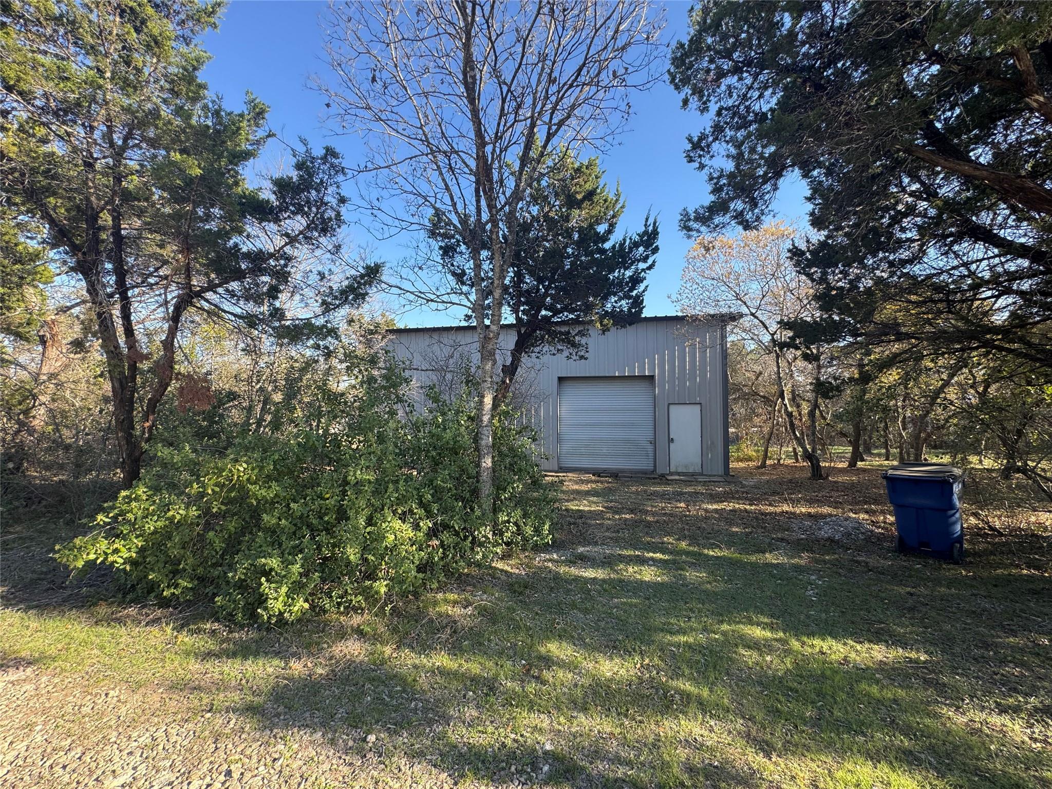 903 Osprey Dr, Leander, TX 78641