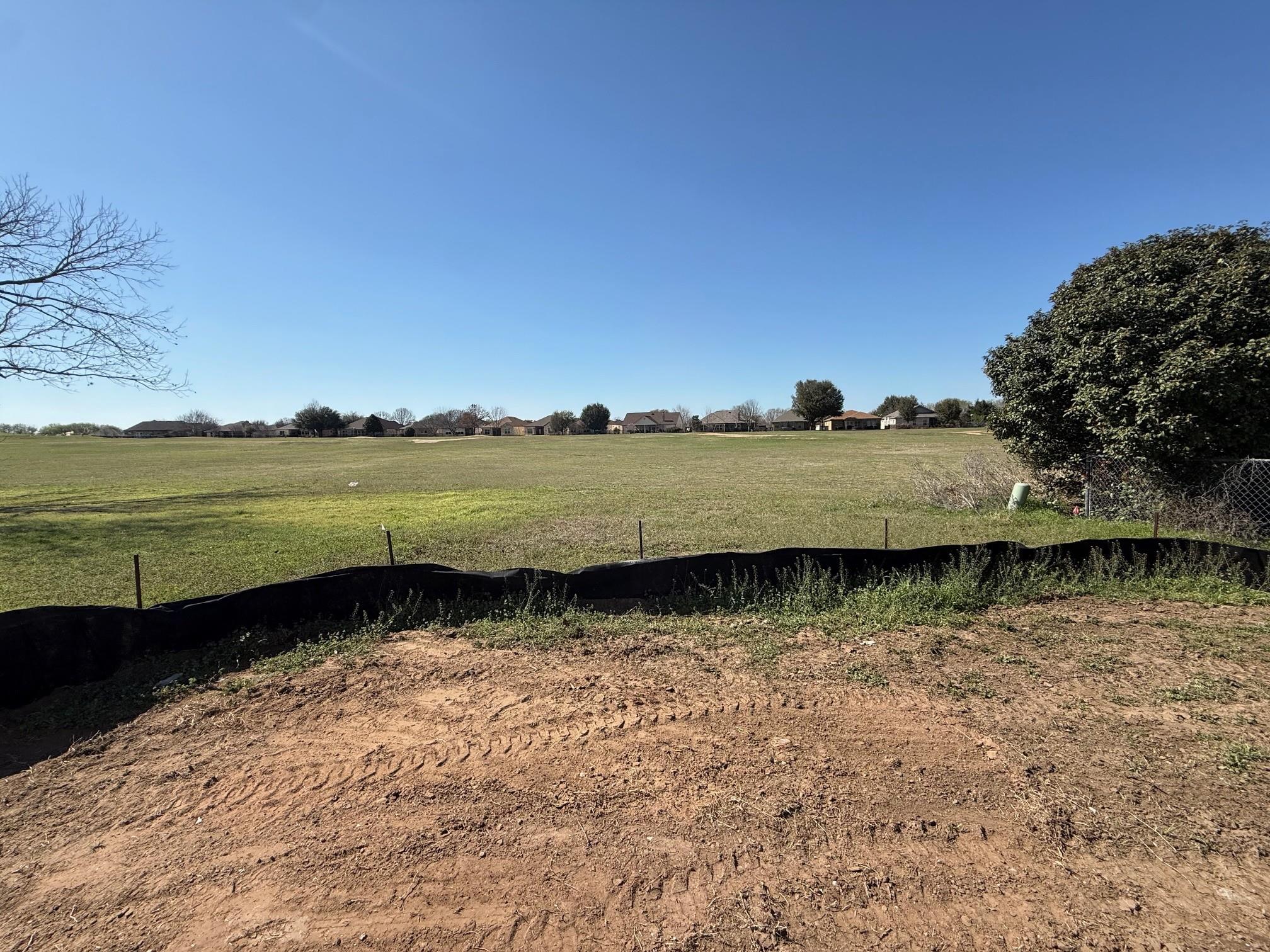 110 Firestone Place Pl, Meadowlakes, TX 78654