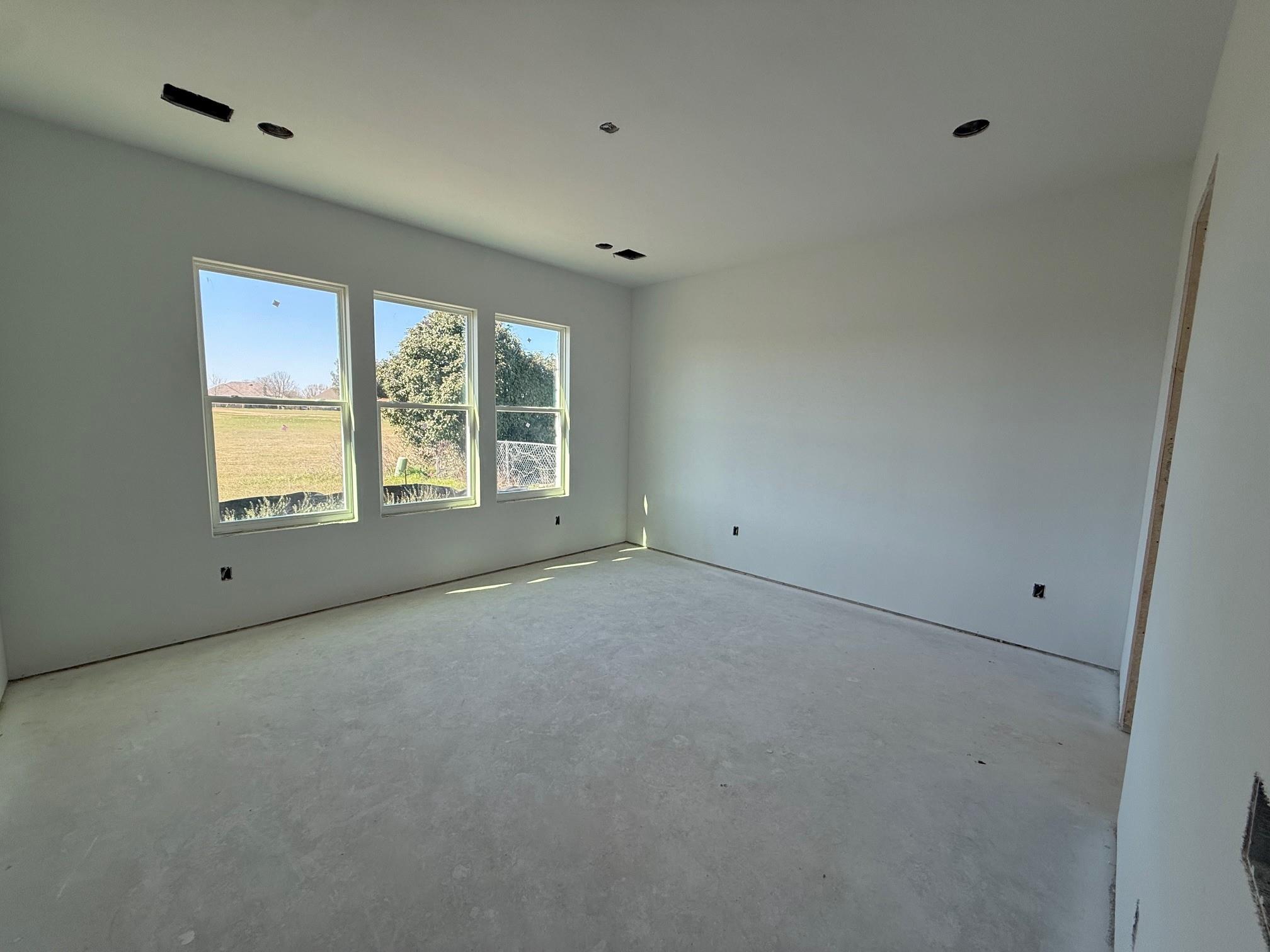 110 Firestone Place Pl, Meadowlakes, TX 78654