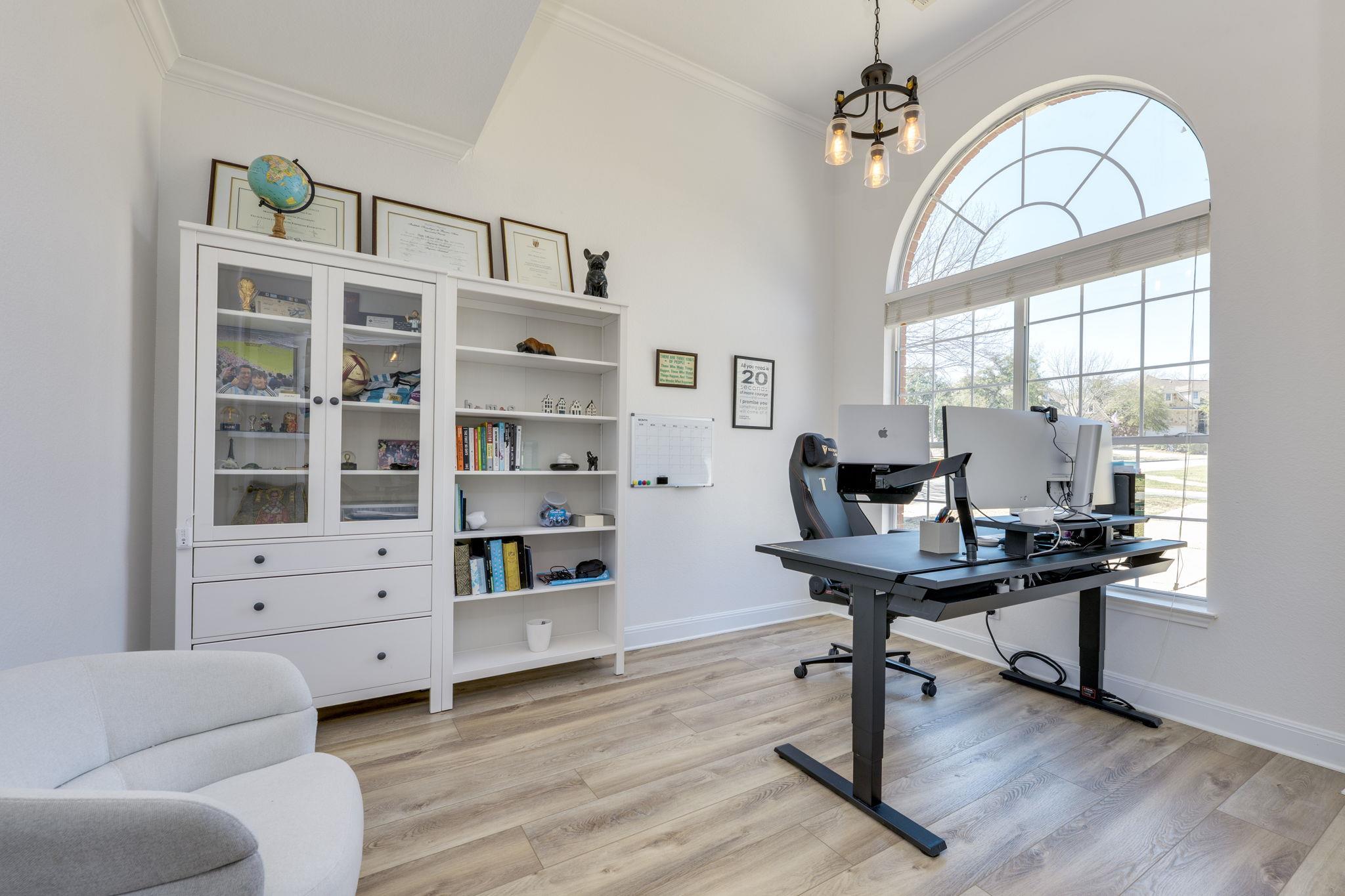 12200 Capitol Saddlery Trl, Austin, TX 78732