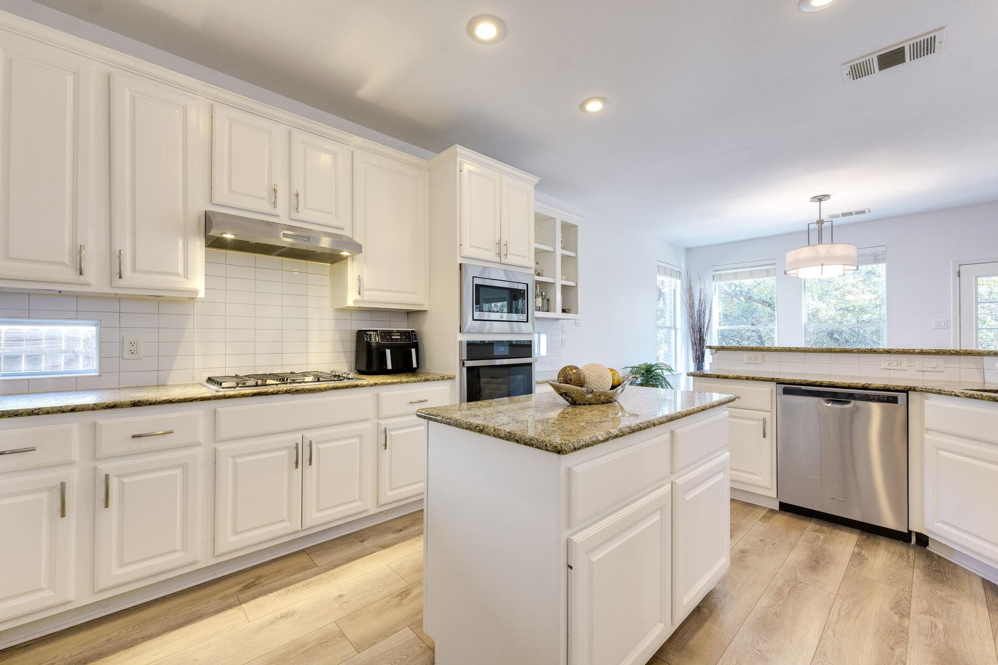 12200 Capitol Saddlery Trl, Austin, TX 78732