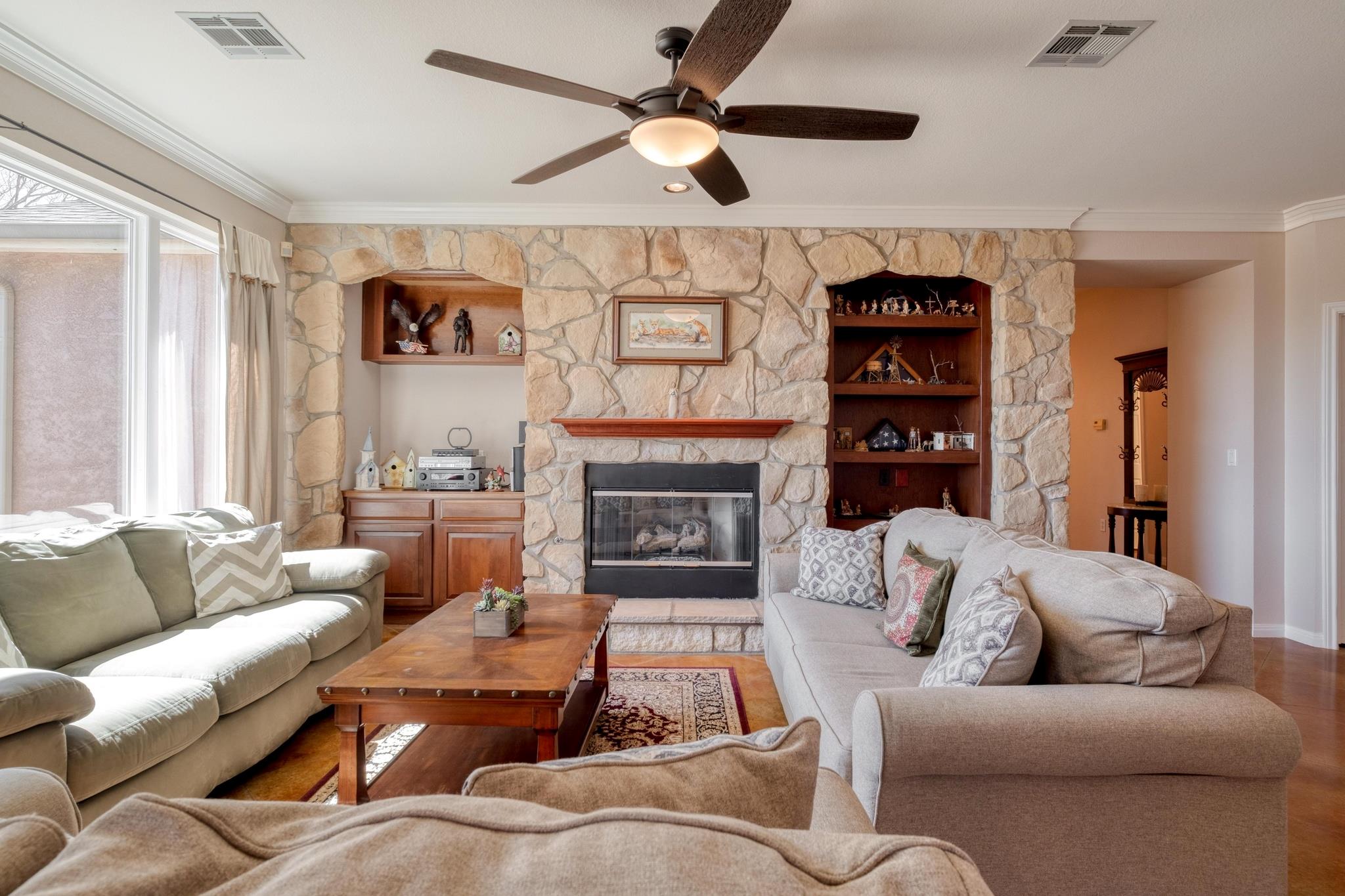 425 Crestwood Dr, Killeen, TX 76549