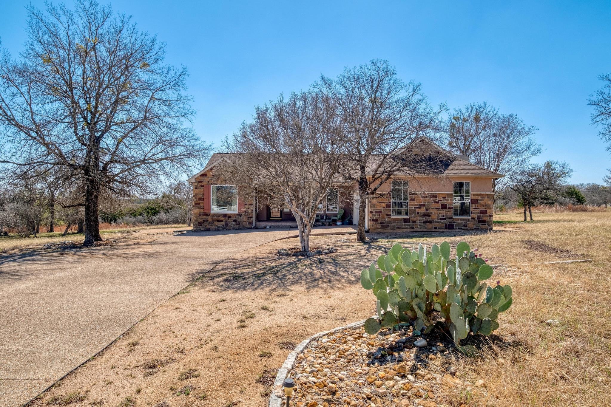 425 Crestwood Dr, Killeen, TX 76549