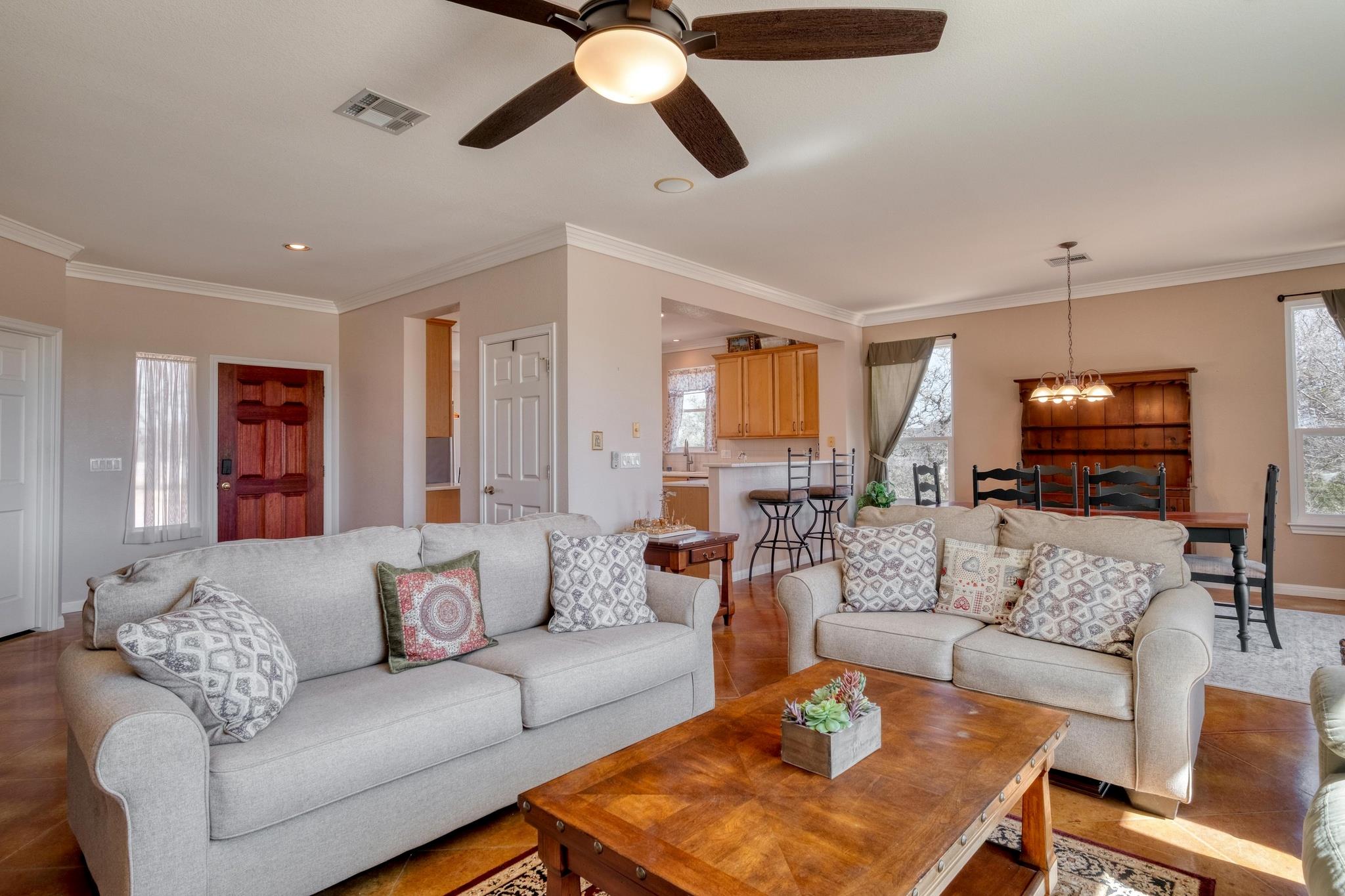 425 Crestwood Dr, Killeen, TX 76549