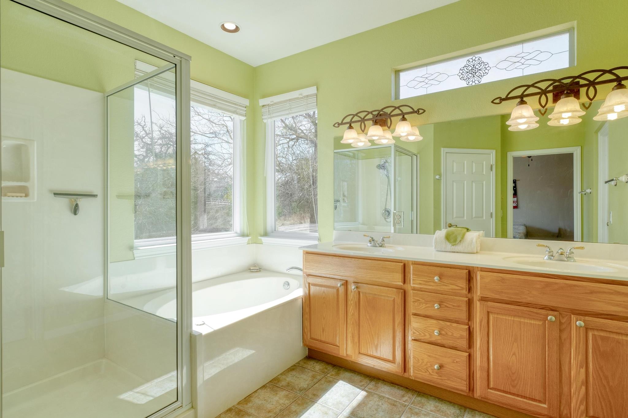 425 Crestwood Dr, Killeen, TX 76549