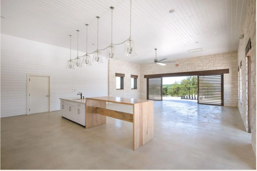 7622 Montage Dr, Austin, TX 78738