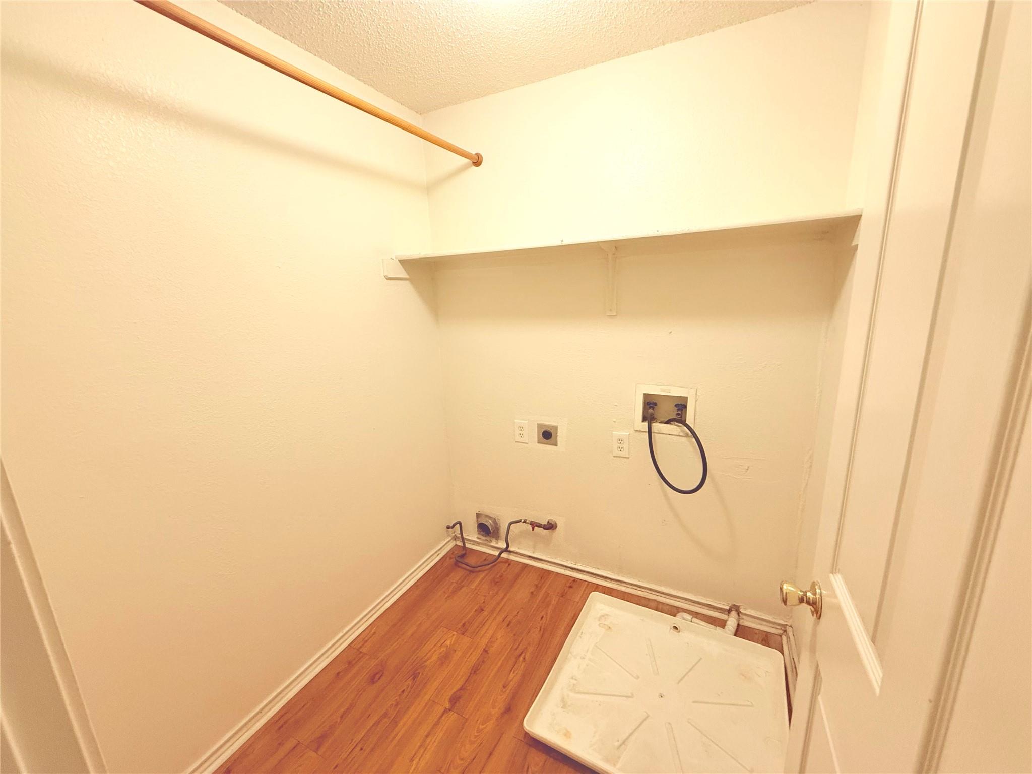 2009 Mimosa Cv, Round Rock, TX 78664