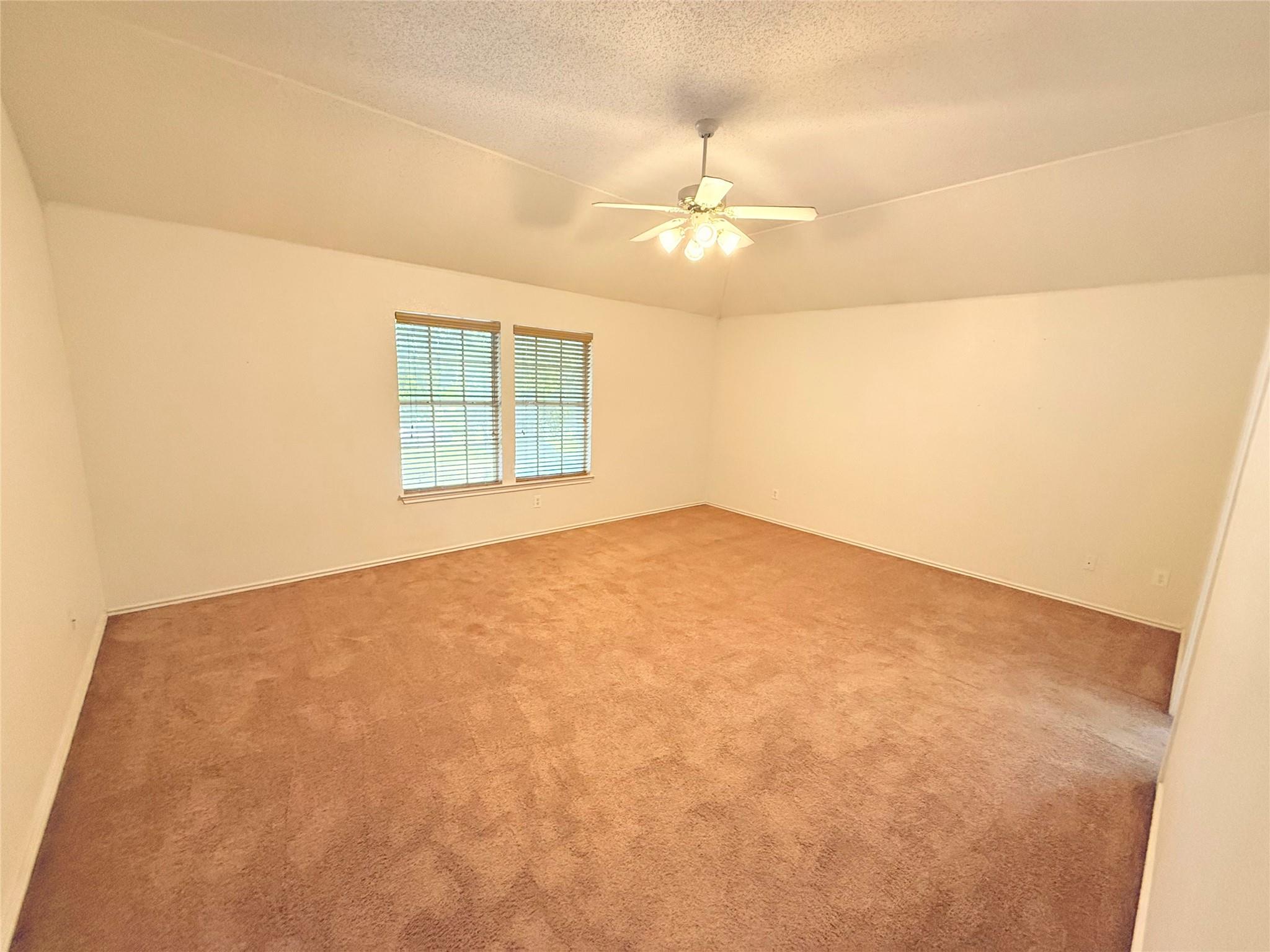 2009 Mimosa Cv, Round Rock, TX 78664