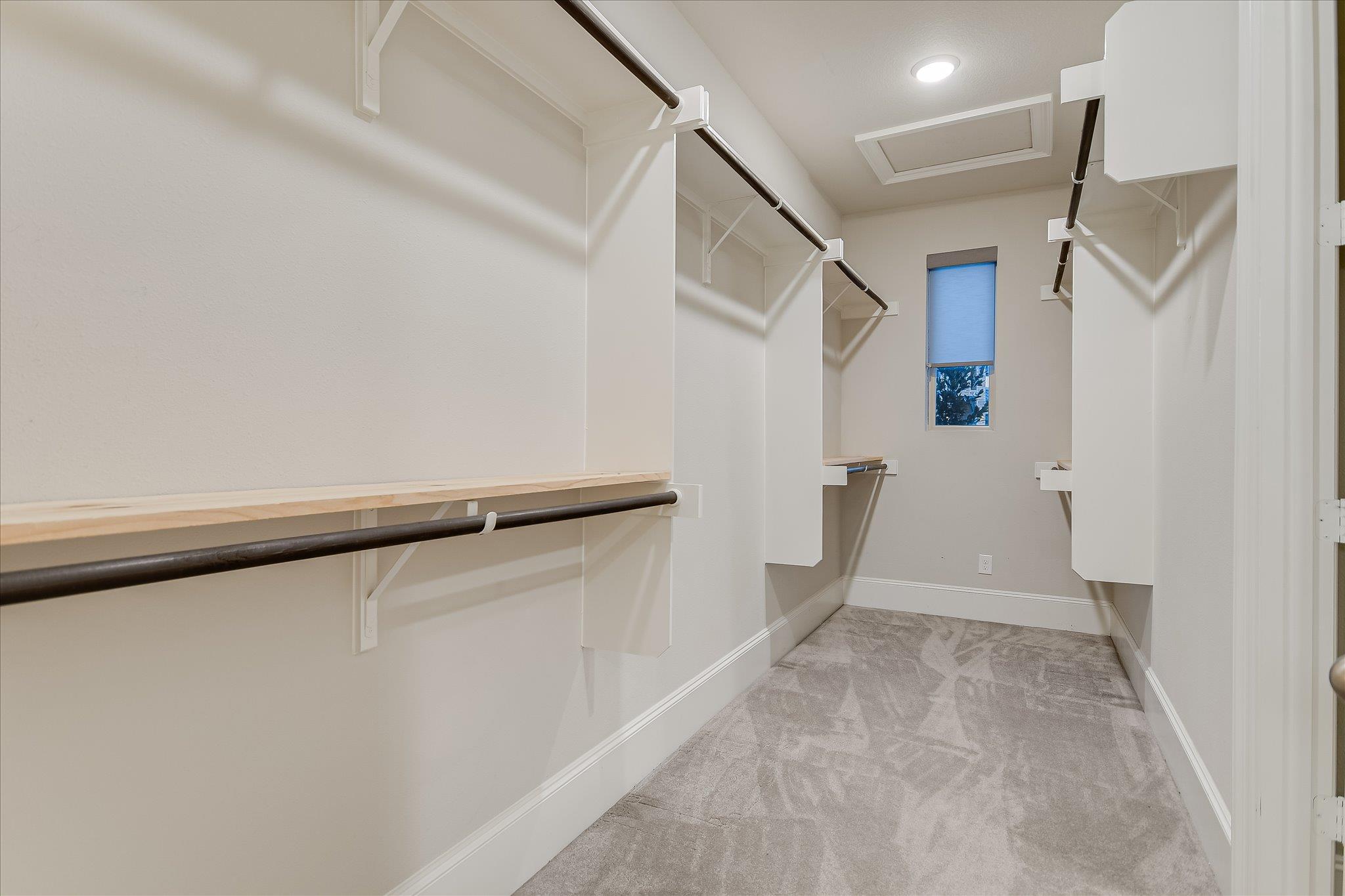 305 Coniglio Cv, Lakeway, TX 78738