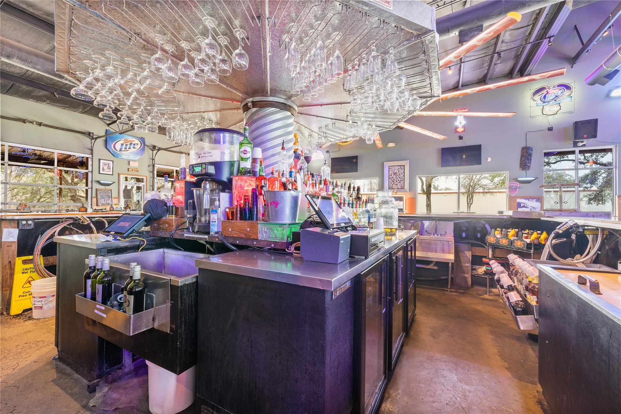 1515 N IH 35, Georgetown, TX 78628