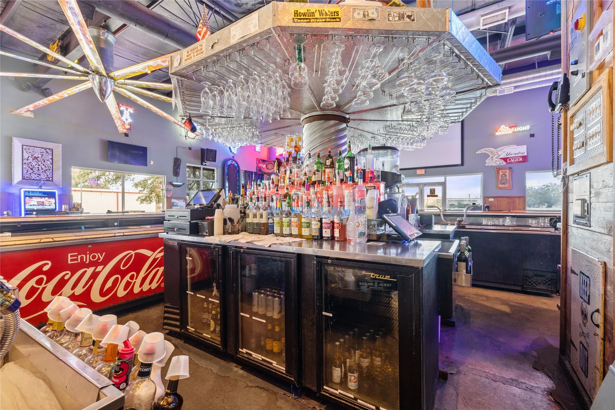 1515 N IH 35, Georgetown, TX 78628