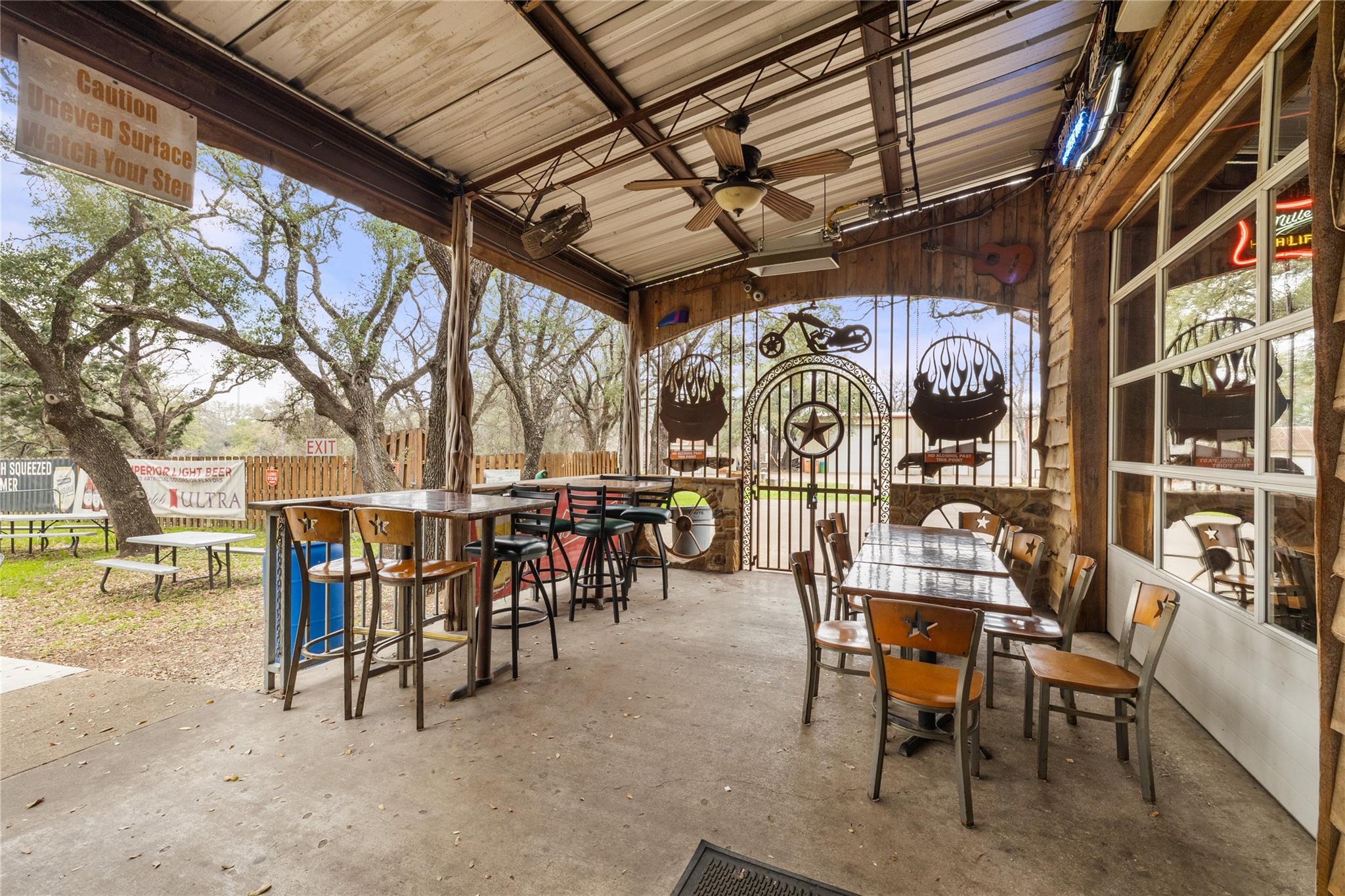 1515 N IH 35, Georgetown, TX 78628