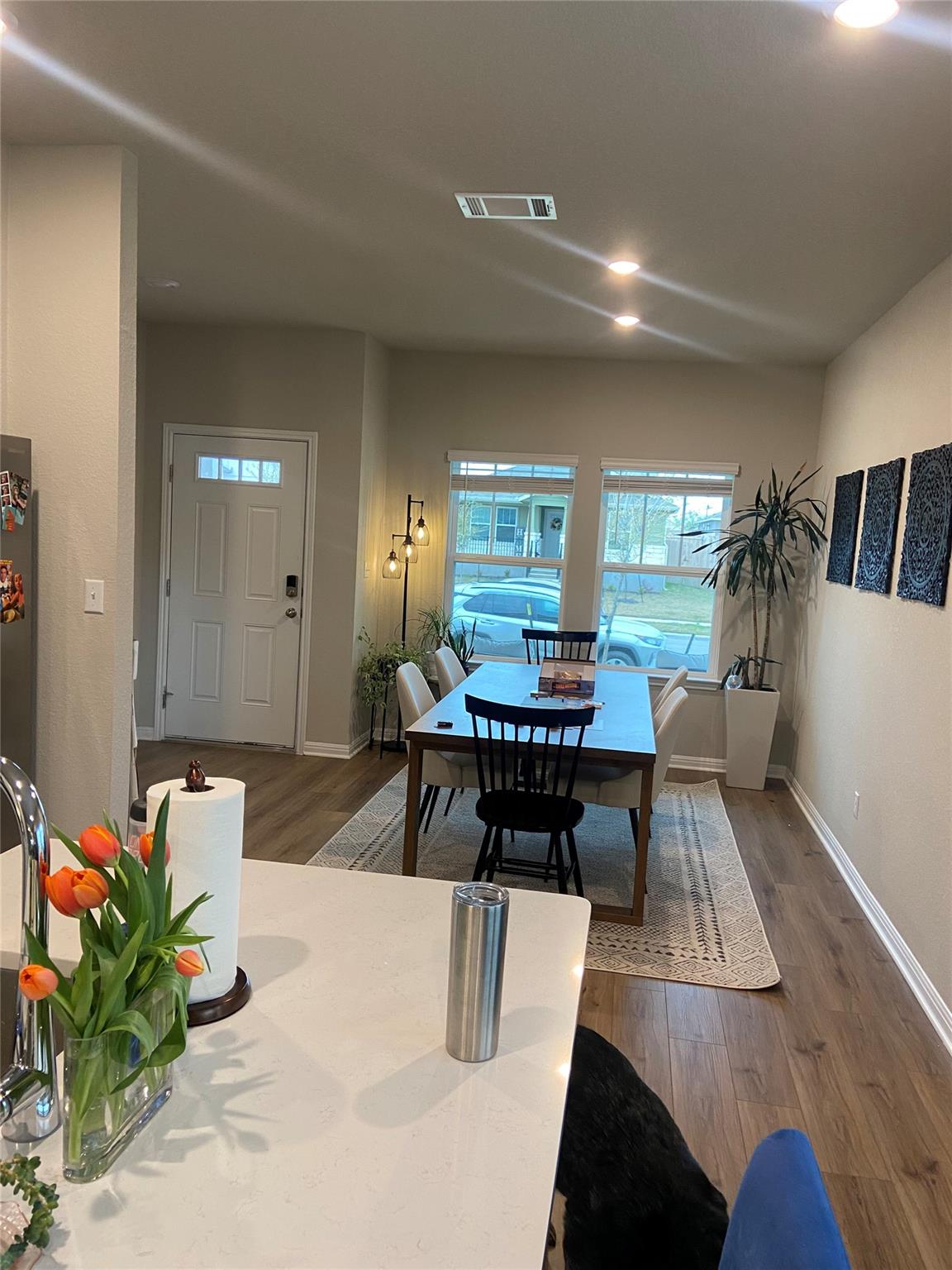 110 Oakdale Meadows Ln, Hutto, TX 78634