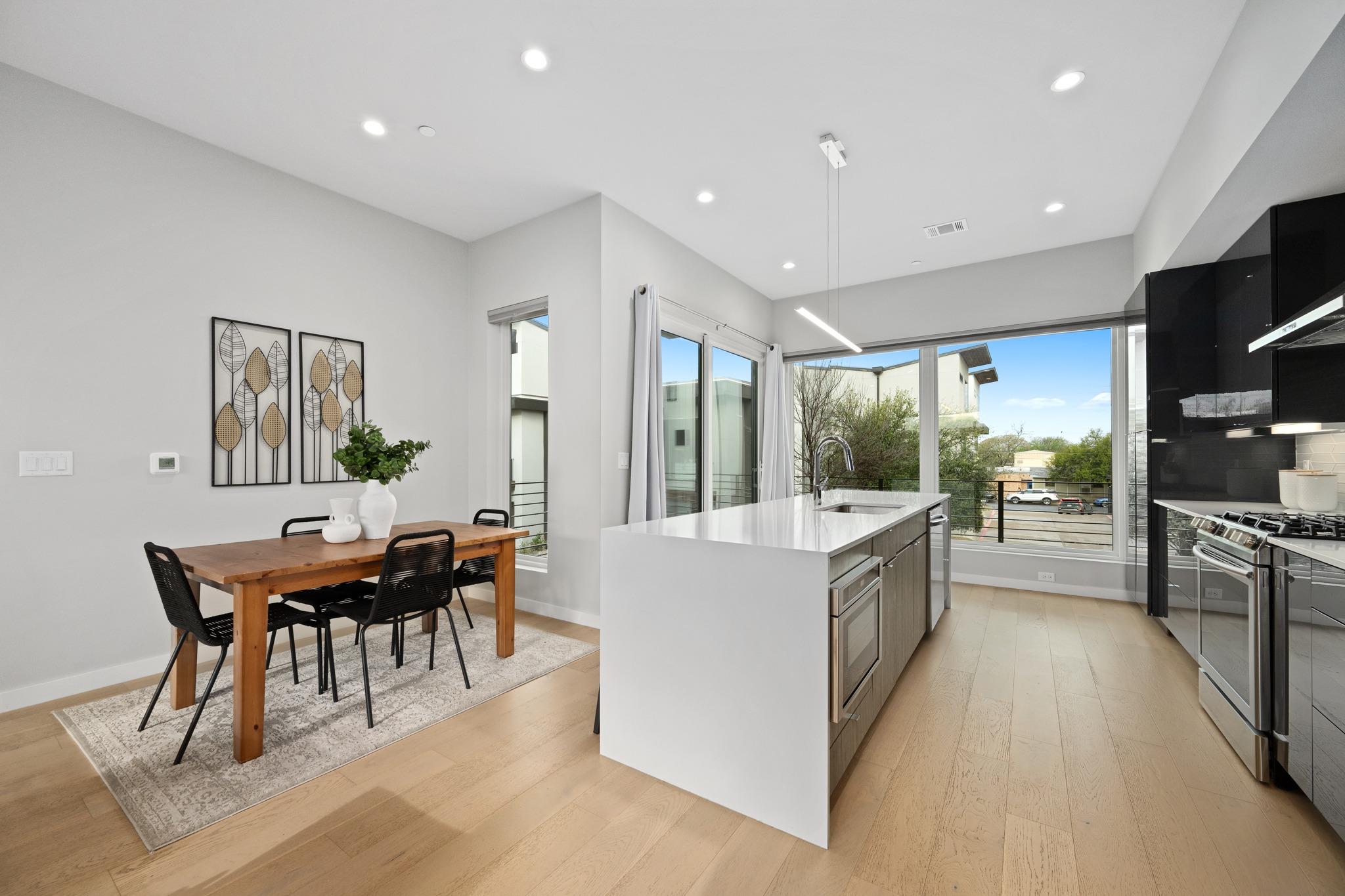 5605 Sunshine Dr # 10, Austin, TX 78756