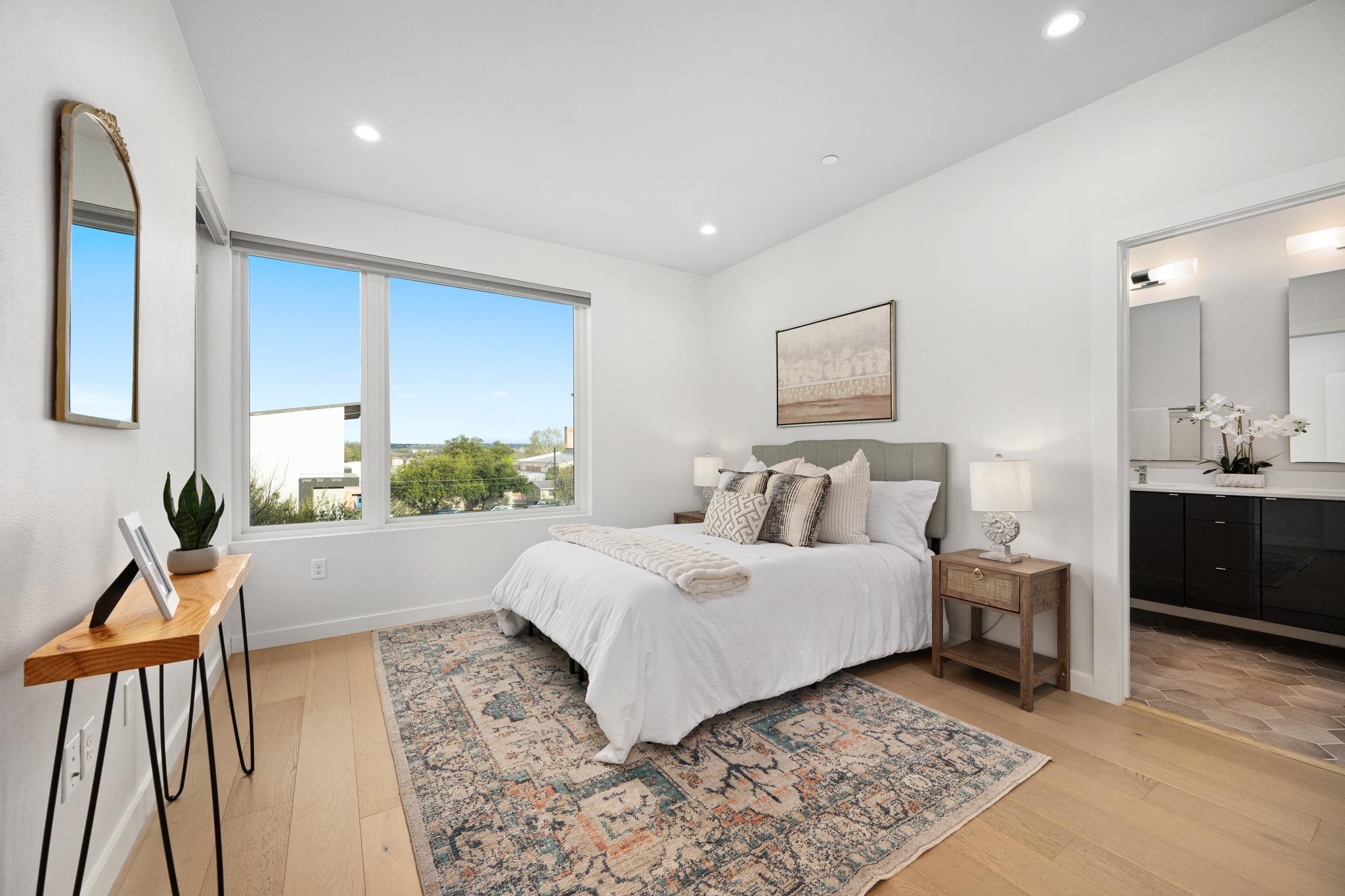 5605 Sunshine Dr # 10, Austin, TX 78756