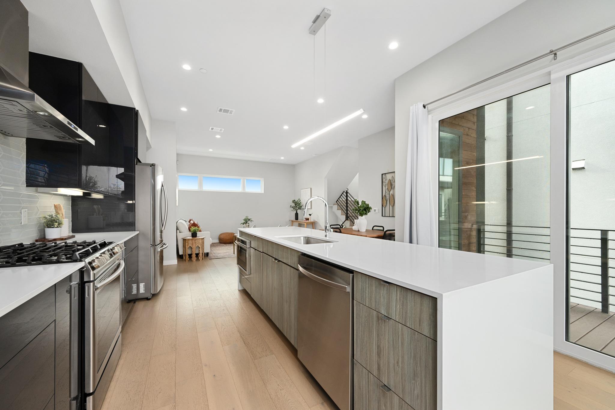 5605 Sunshine Dr # 10, Austin, TX 78756