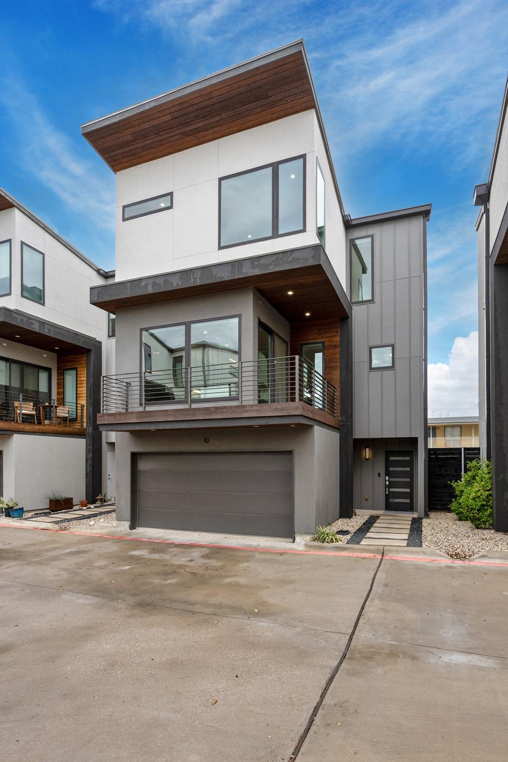 5605 Sunshine Dr # 10, Austin, TX 78756