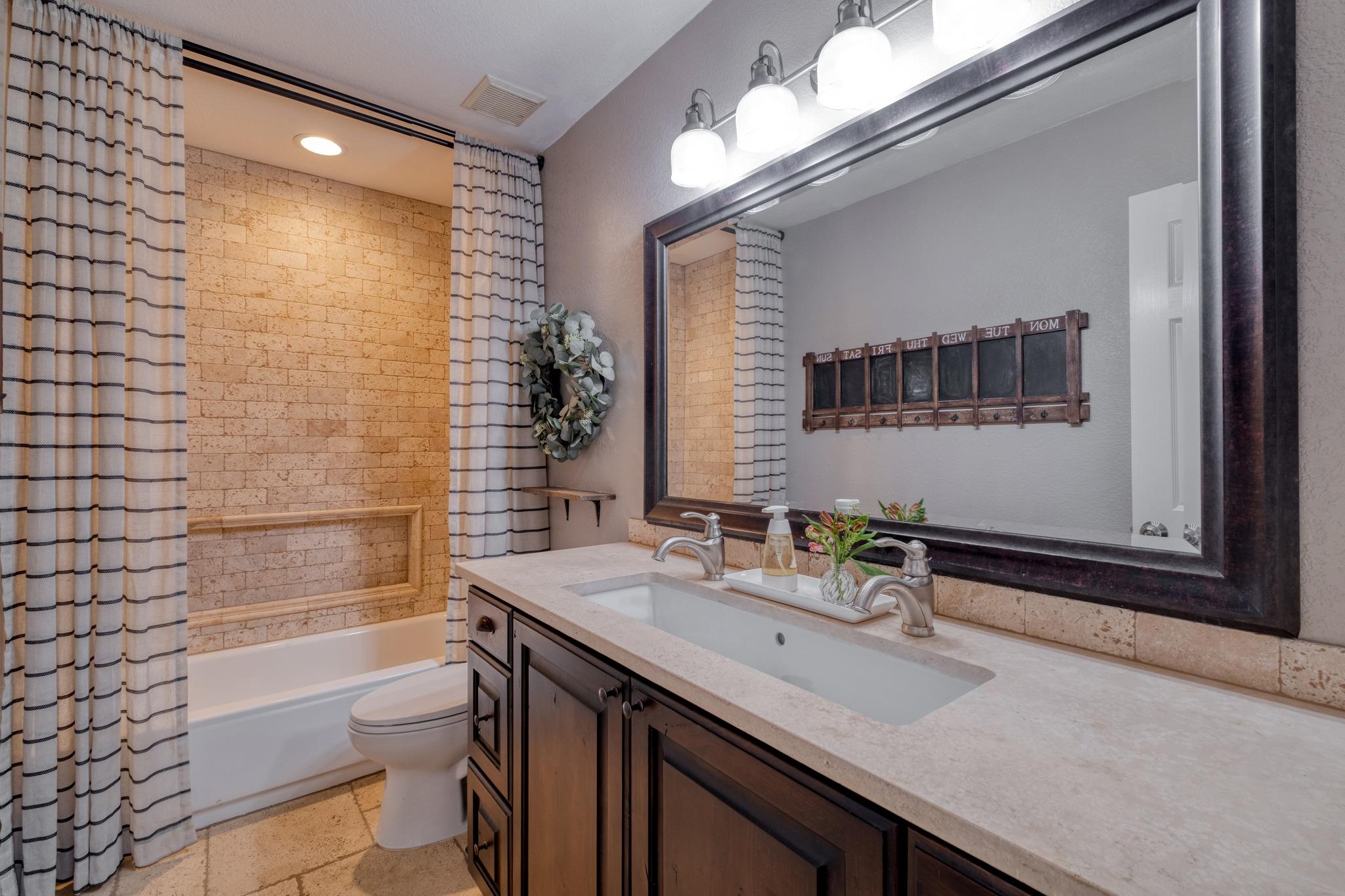 7004 High Bluff Trl, Round Rock, TX 78681