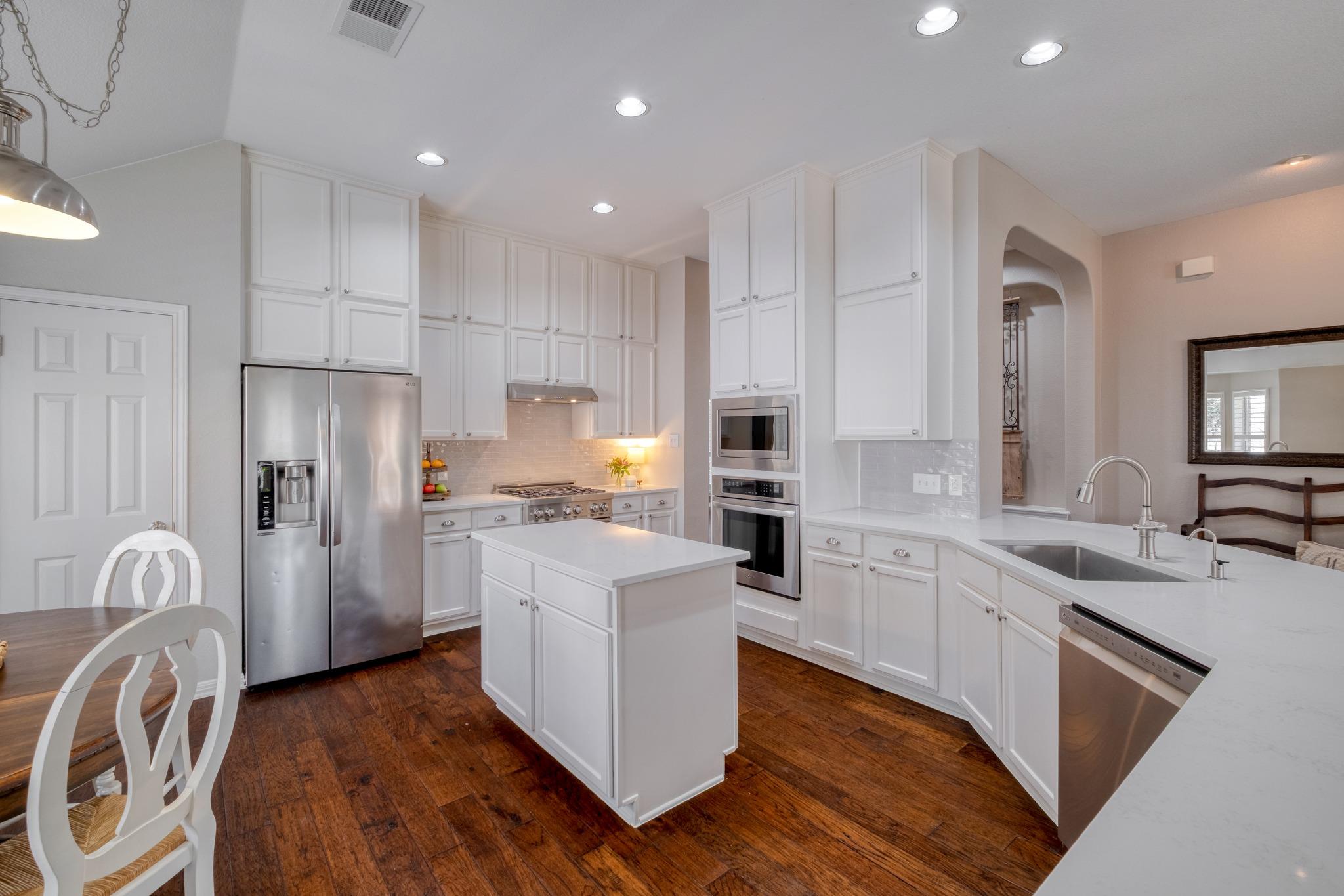 7004 High Bluff Trl, Round Rock, TX 78681