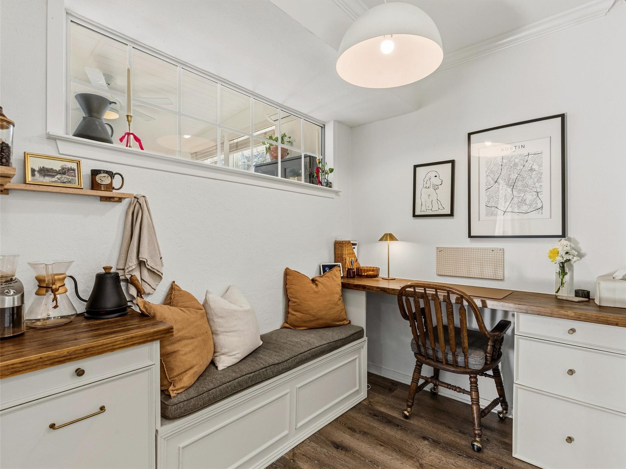 1902 Metairie Cir, Austin, TX 78727