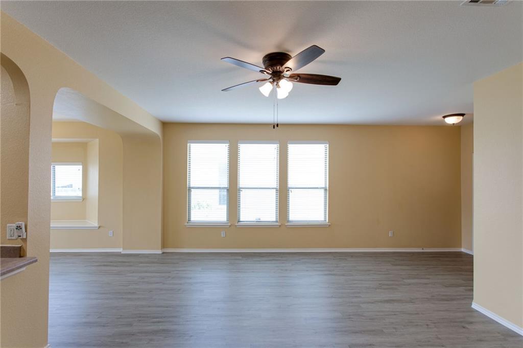 1651 Bayland St, Round Rock, TX 78664