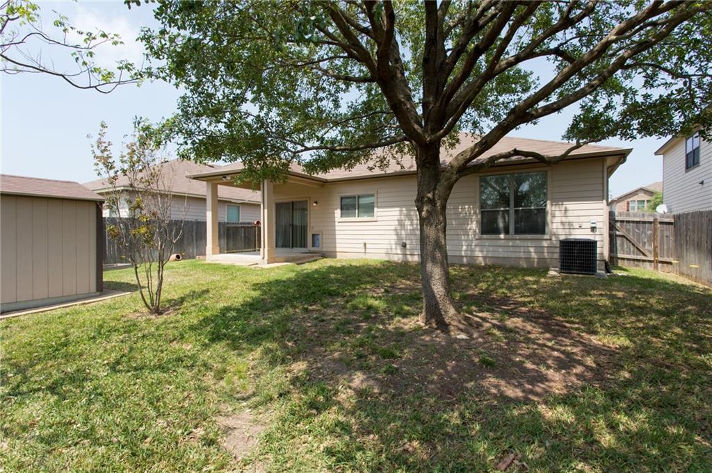1651 Bayland St, Round Rock, TX 78664
