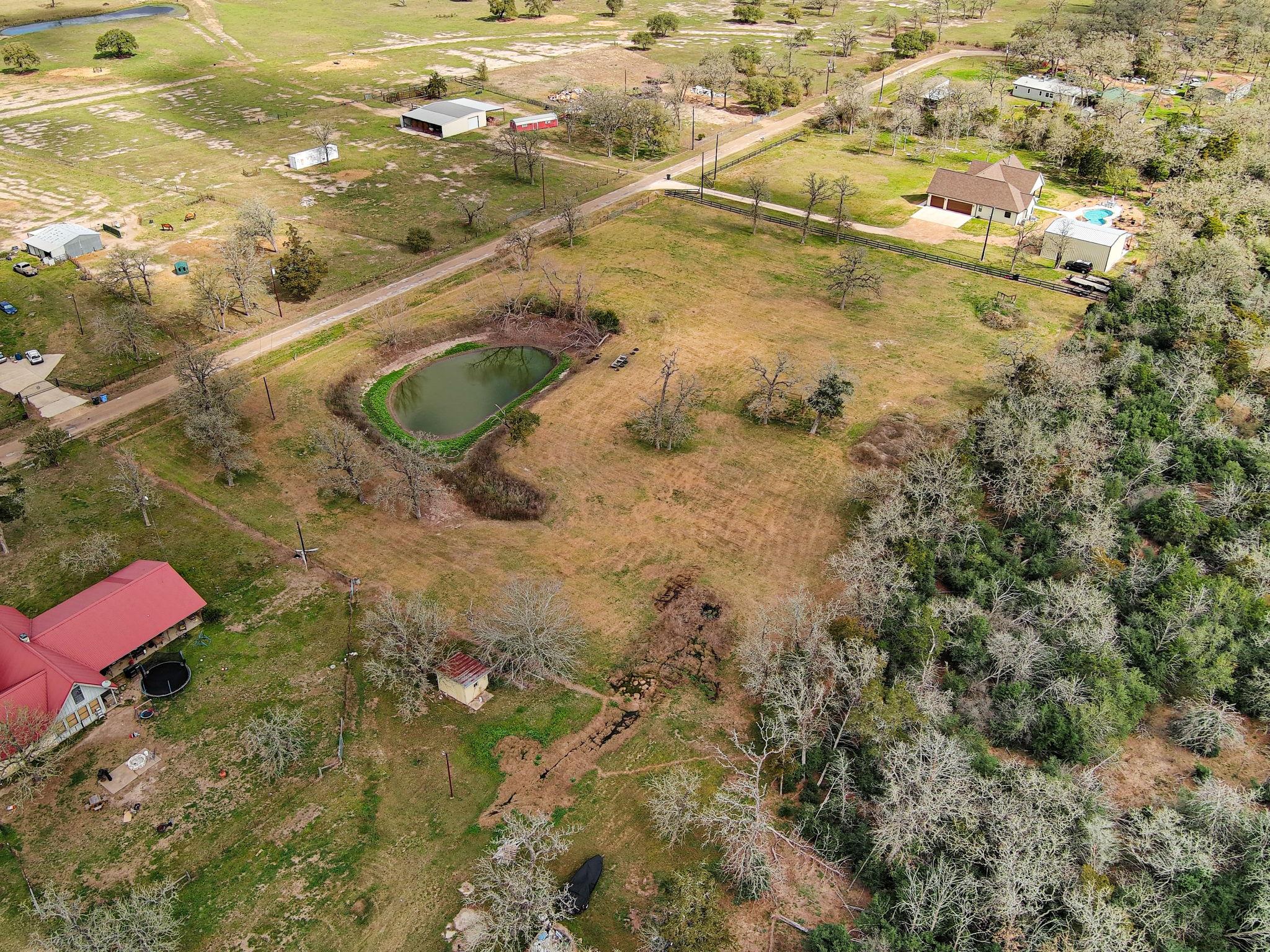 1060 County Road 232, Giddings, TX 78942