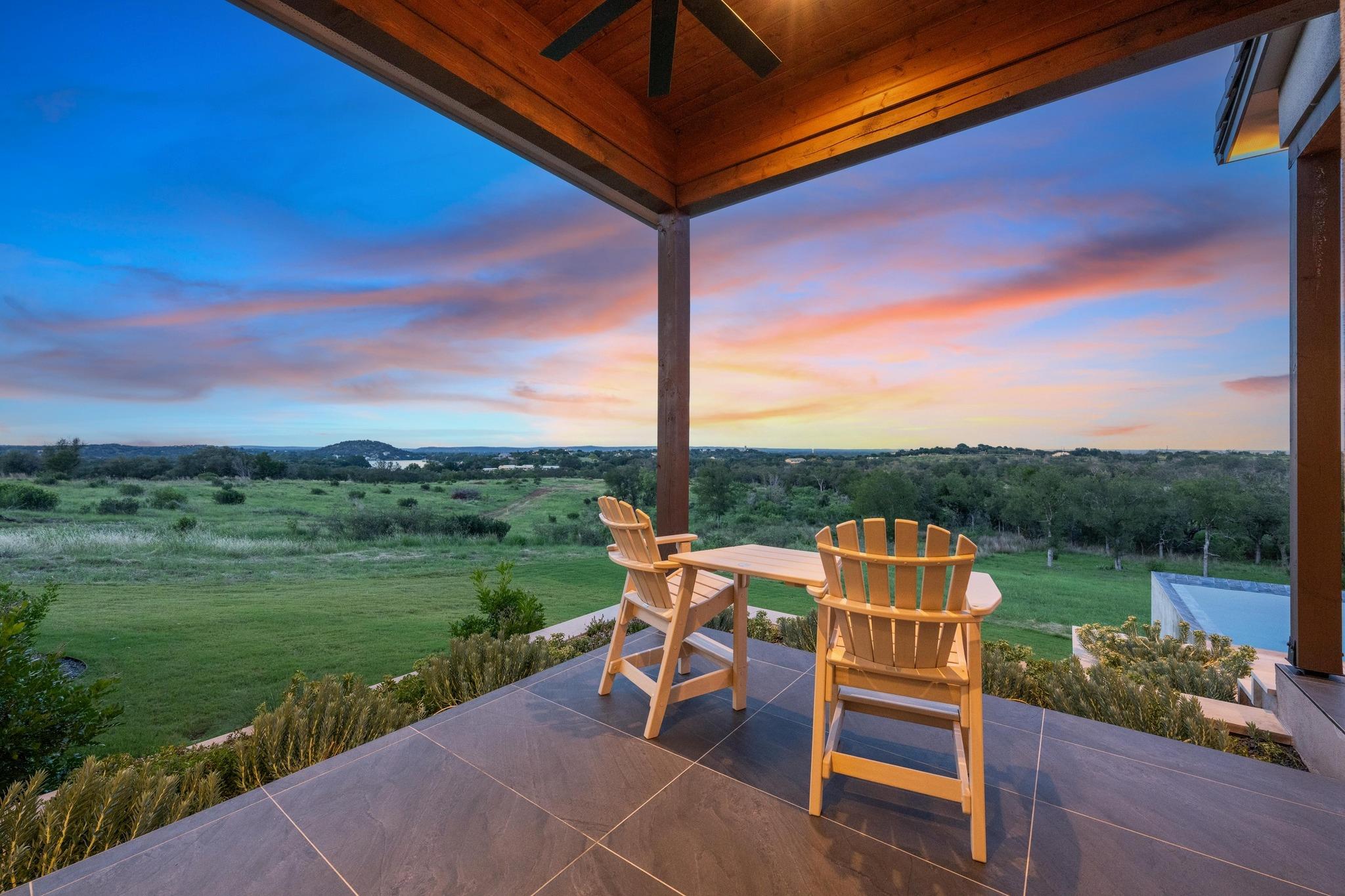 111 Rock N Robyn Trail, Horseshoe Bay, TX 78657