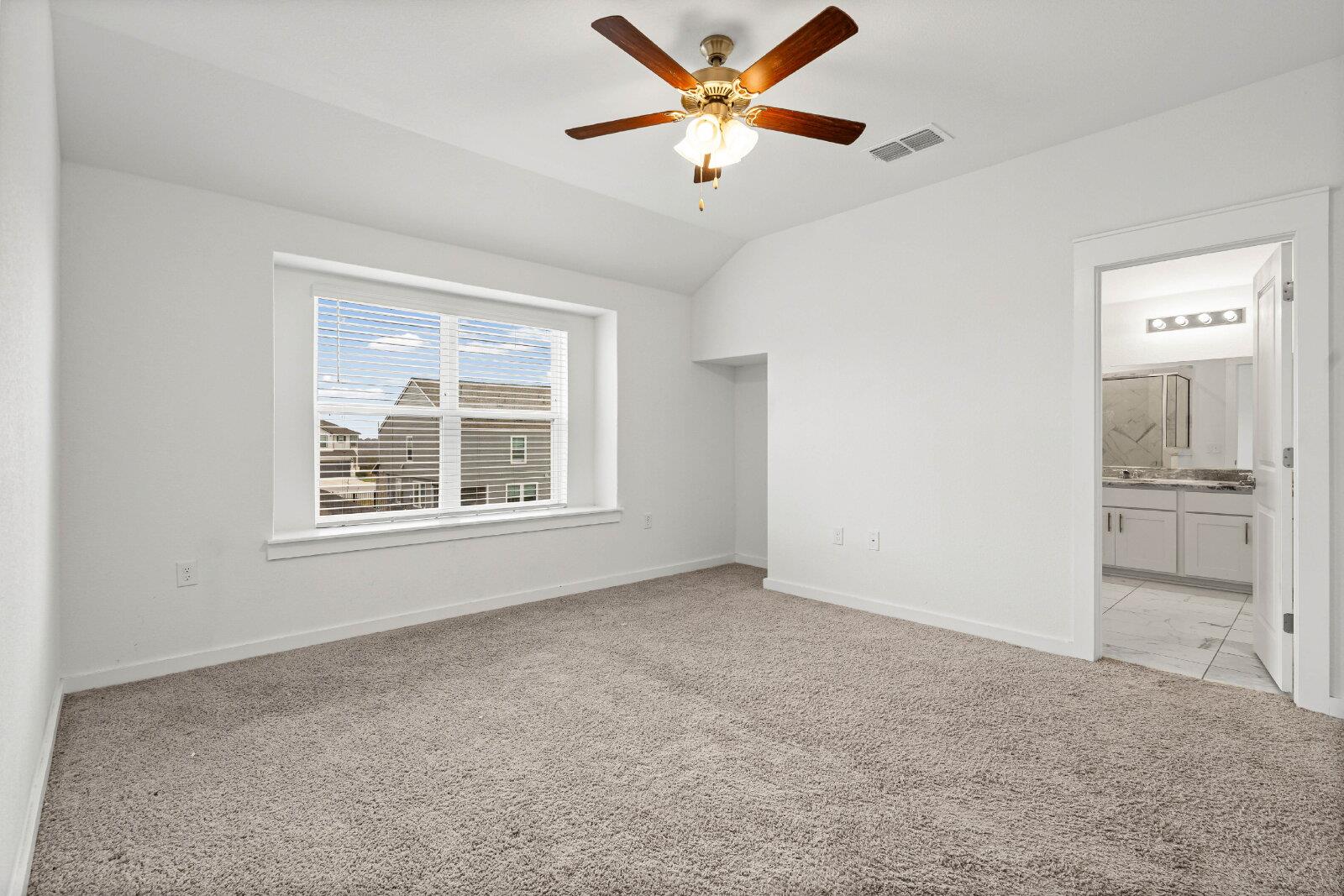 7200 Grenadine Bloom Bnd # B, Del Valle, TX 78617