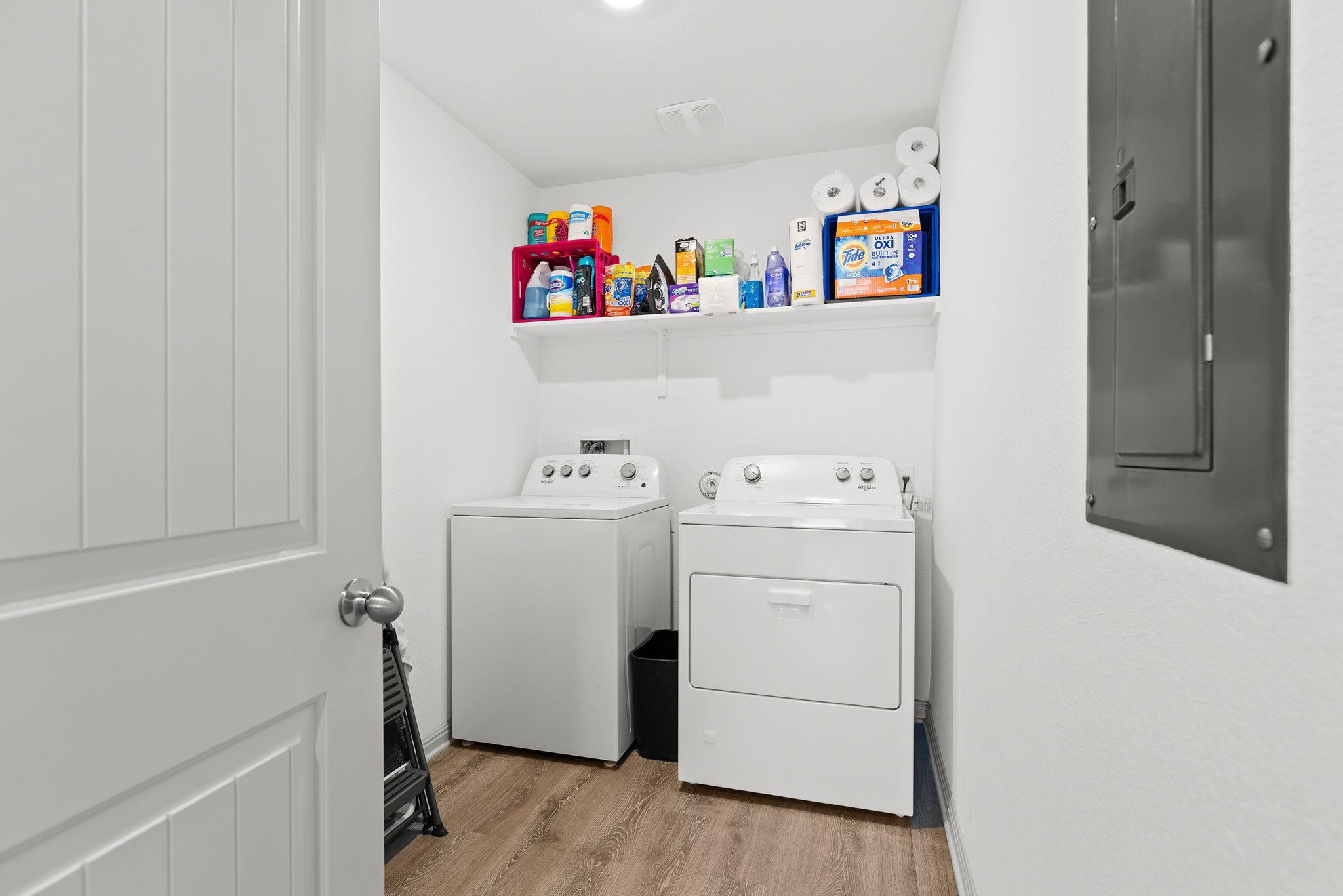 203 Mulberry Creek Ln, Hutto, TX 78634