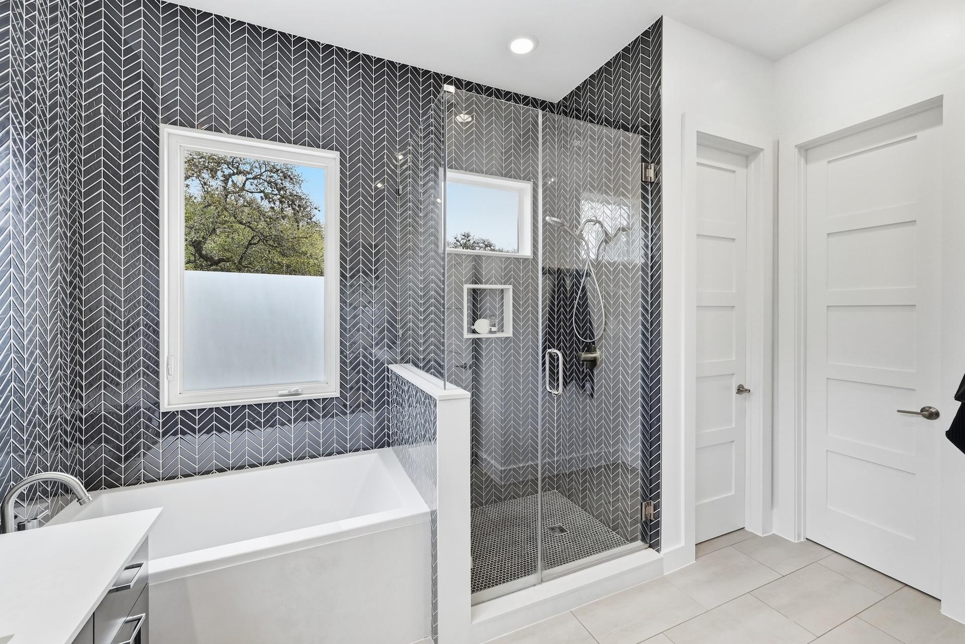 2504 S 4th St, Austin, TX 78704