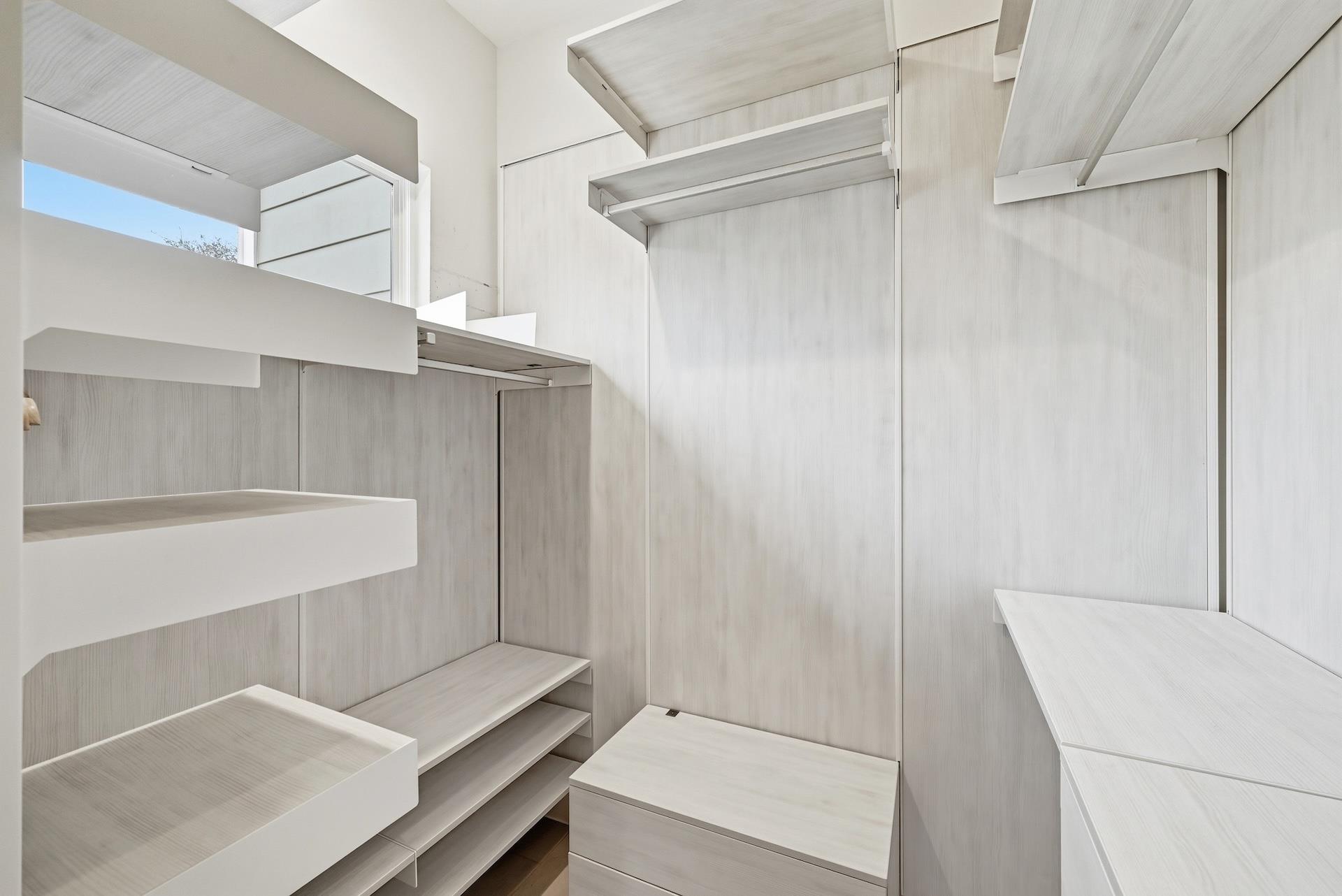 2504 S 4th St, Austin, TX 78704