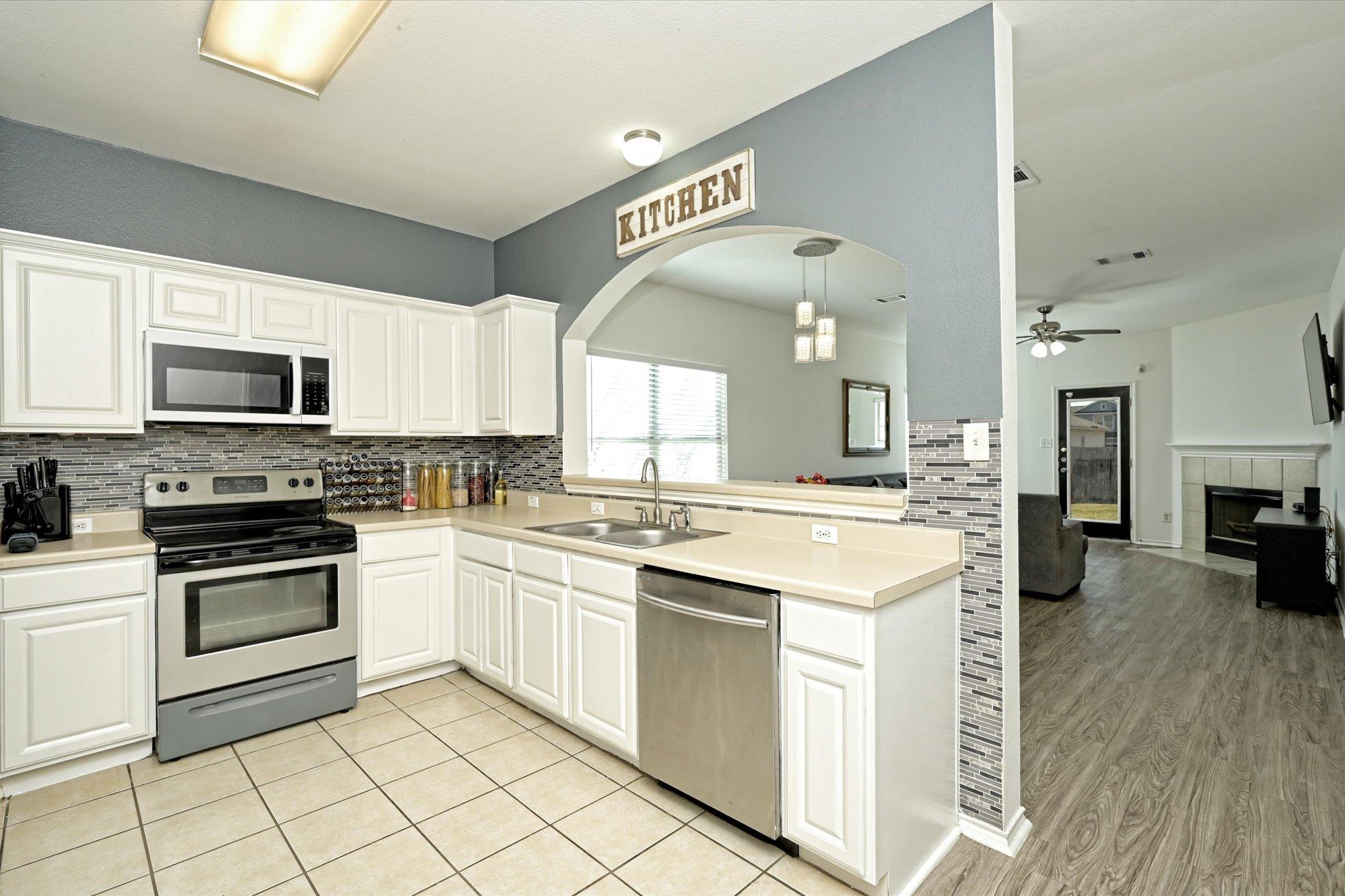 11816 Bastrop St, Manor, TX 78653