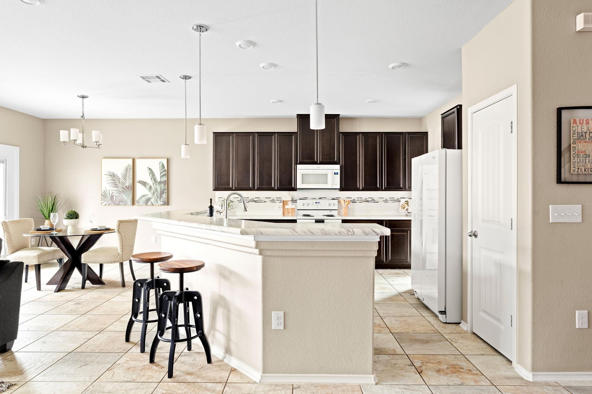 7300 Ondantra Bnd, Austin, TX 78744