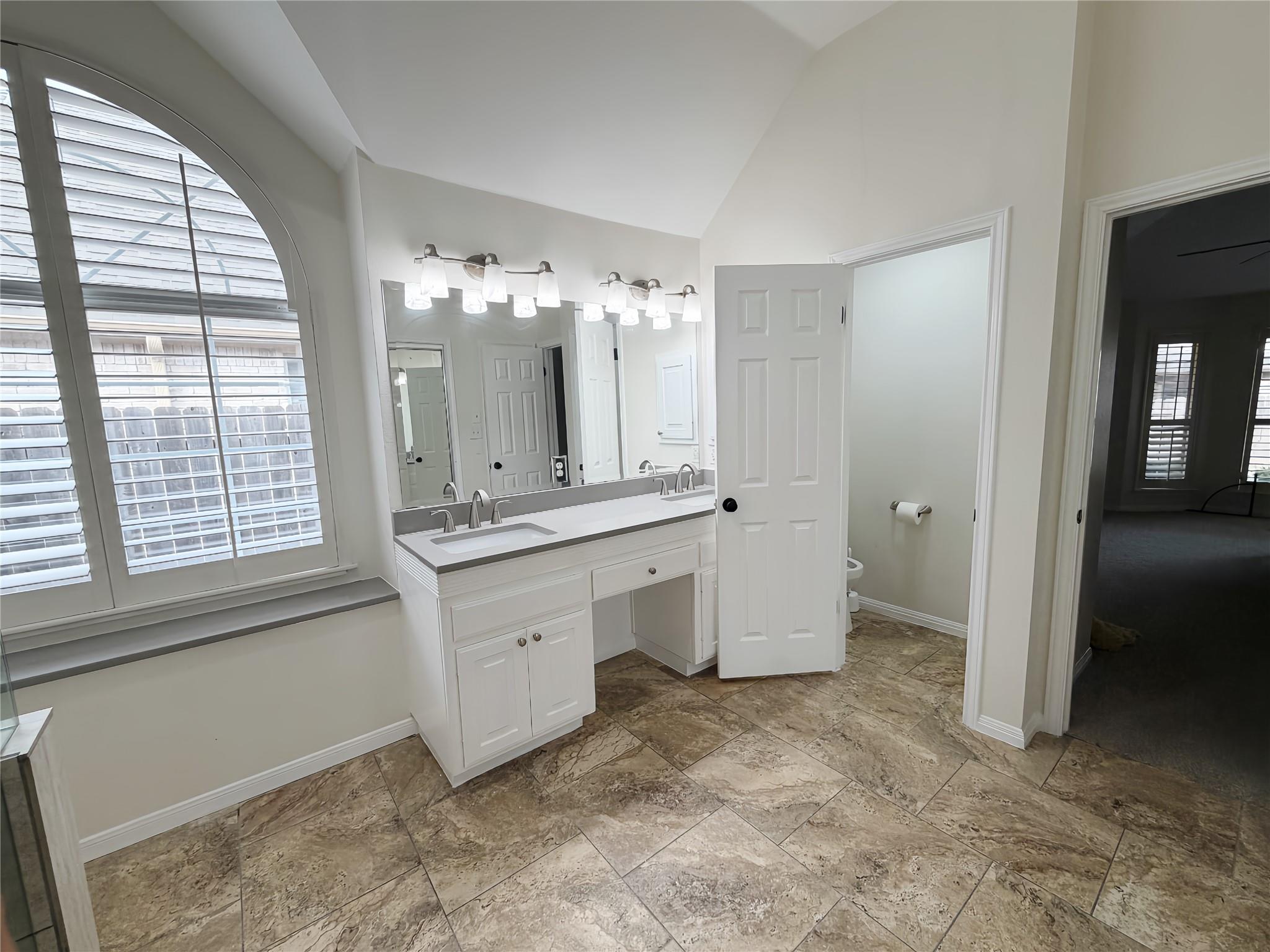 1101 S Old Mill Rd, Cedar Park, TX 78613